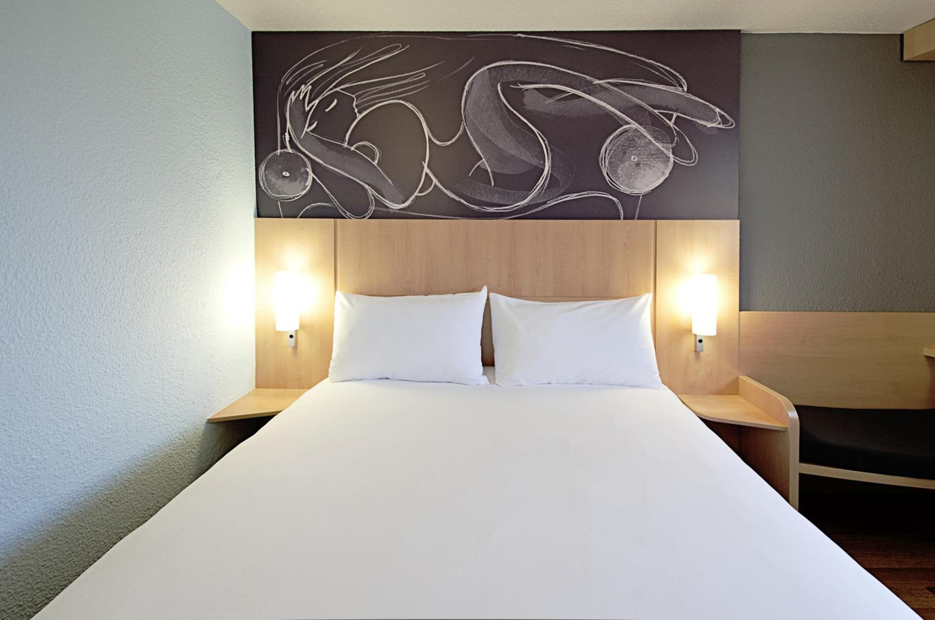 Ibis Barcelona Meridiana — 19