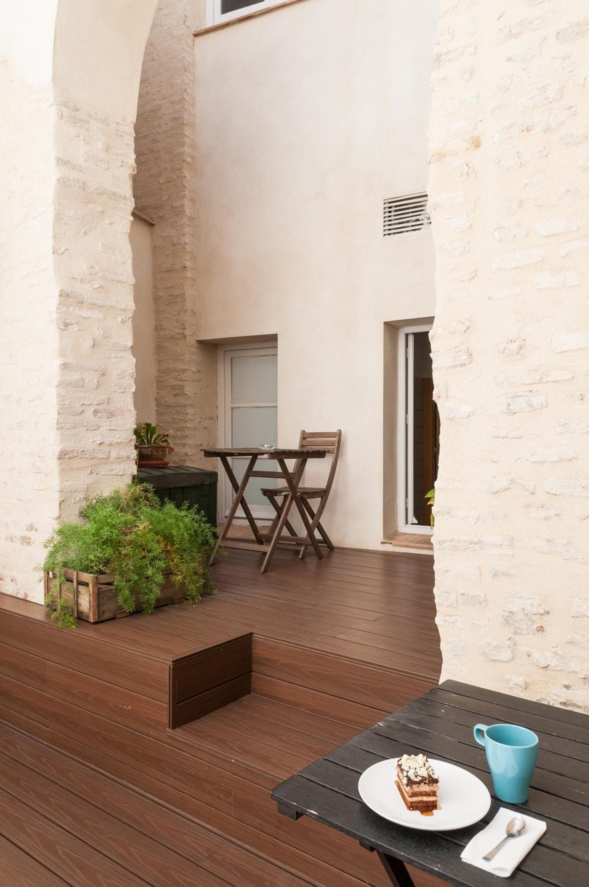 The Nomad Hostel&Pension — 15
