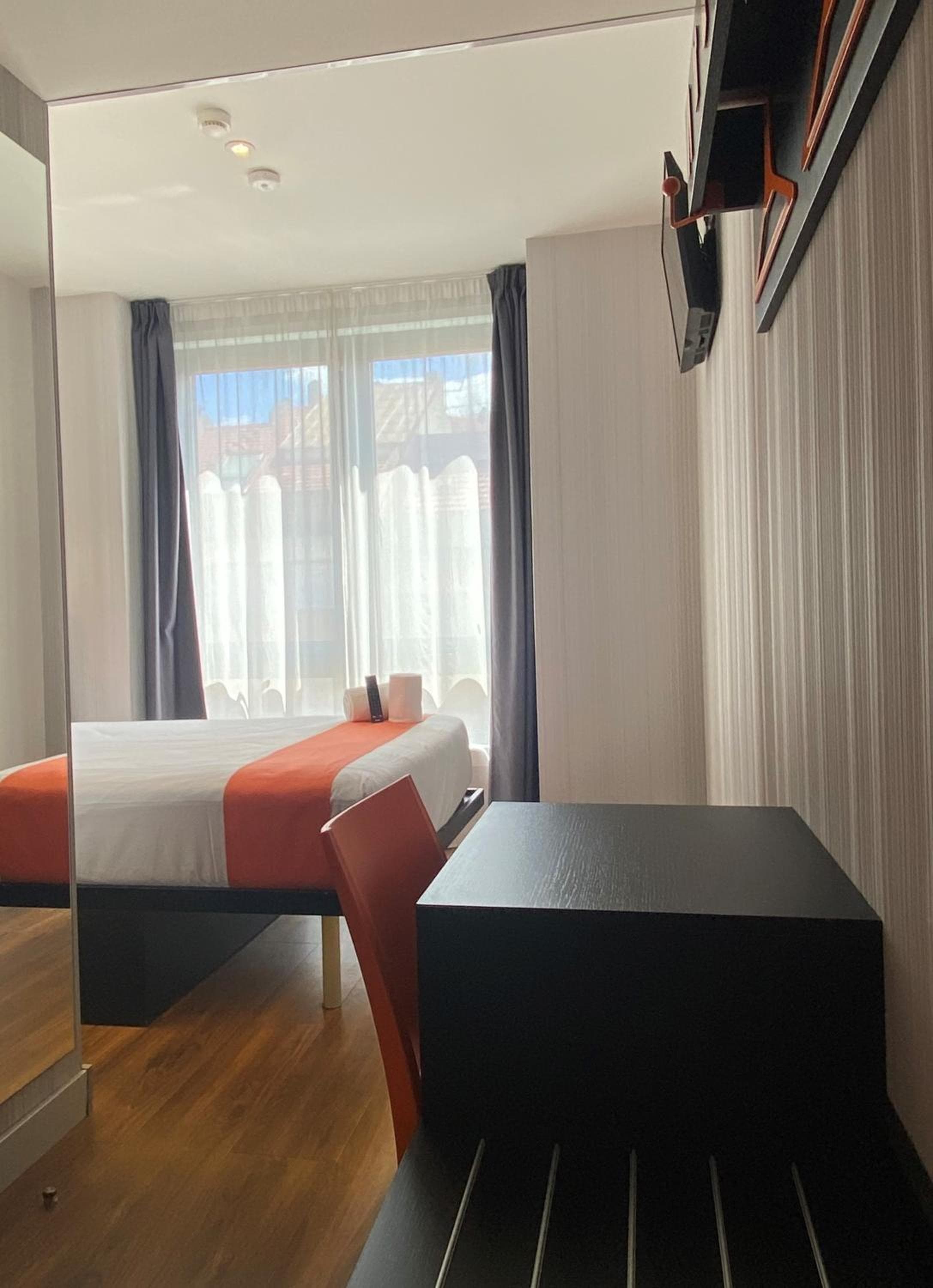 easyHotel Lisboa — 3