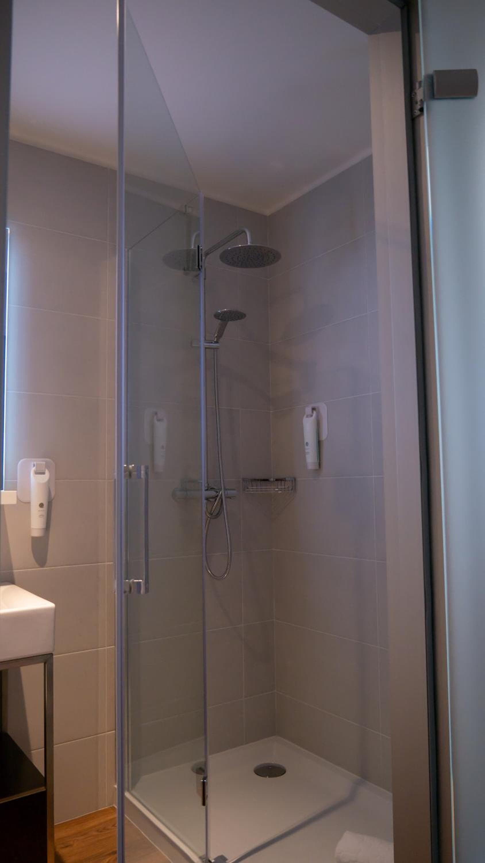 easyHotel Lisboa — 29