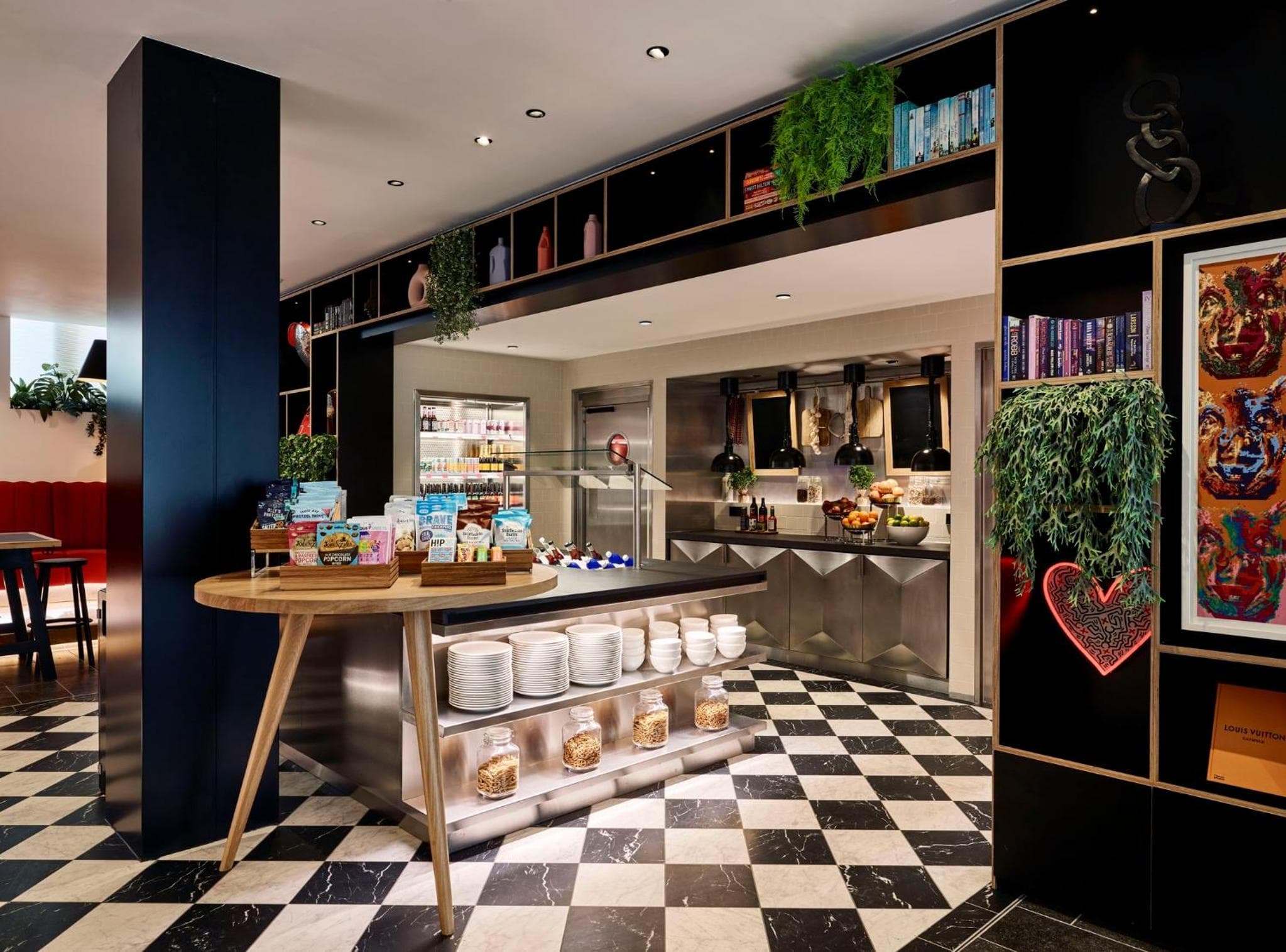 citizenM London Victoria Station — 12