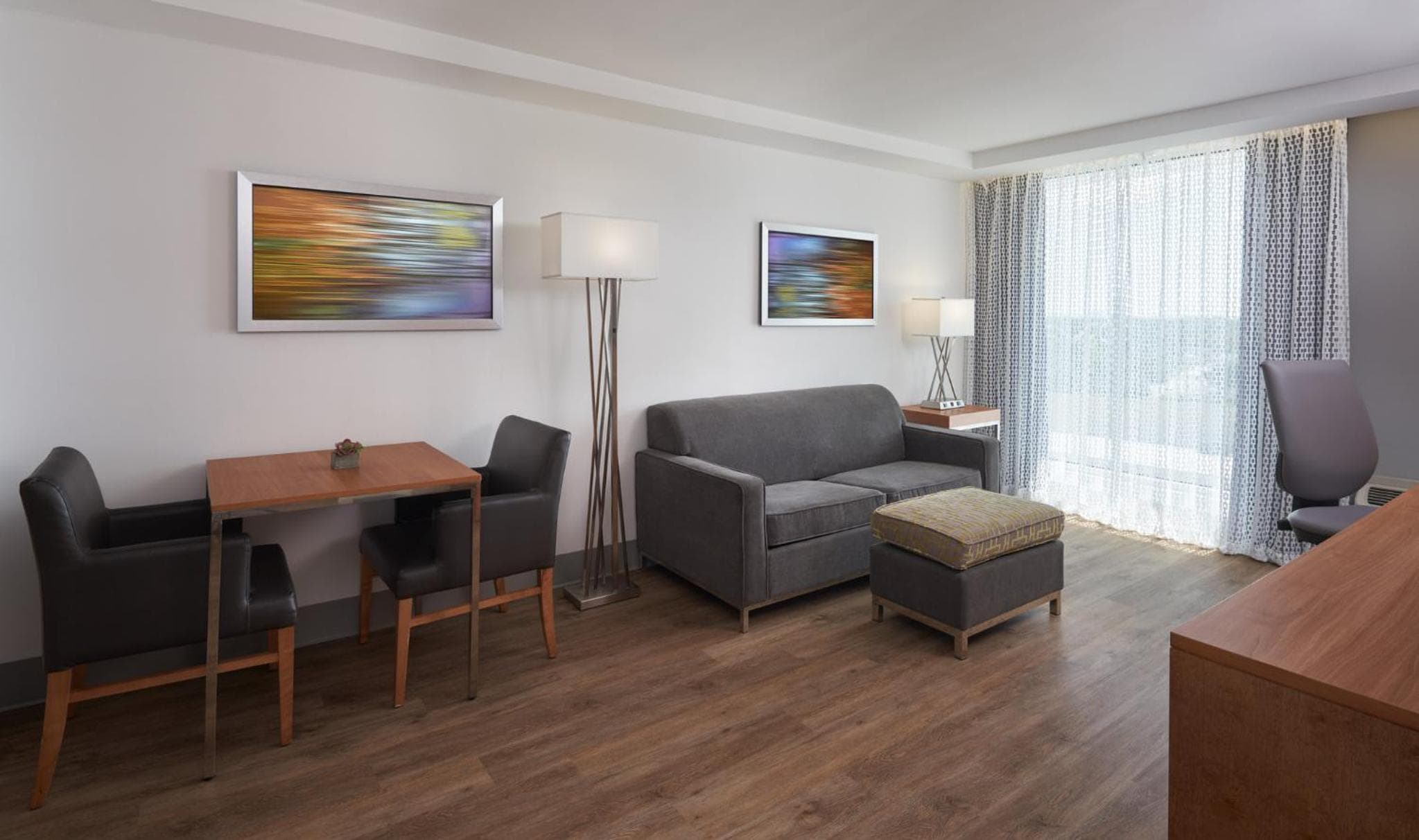 DoubleTree by Hilton Miami North I-95 — 8