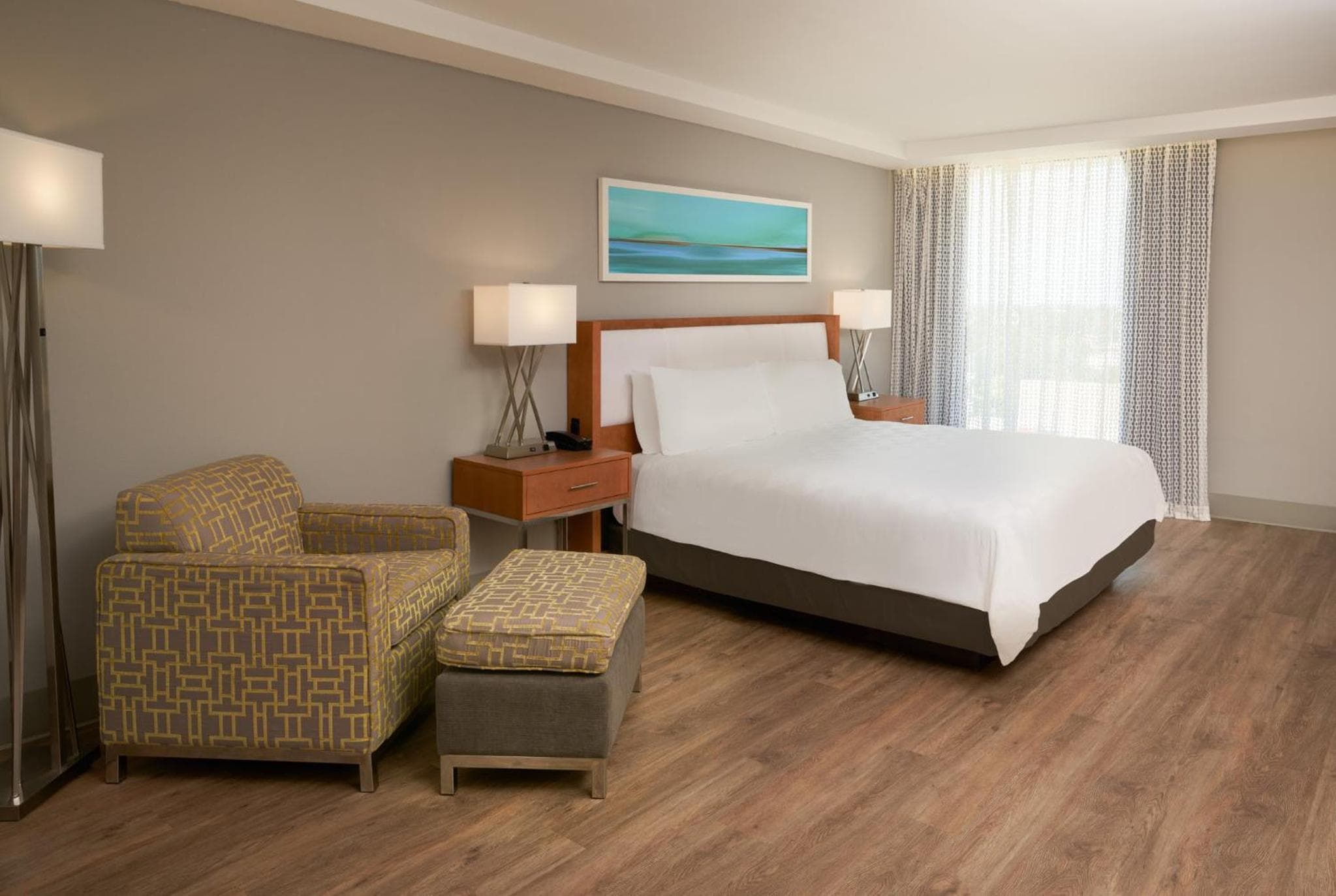 DoubleTree by Hilton Miami North I-95 — 7
