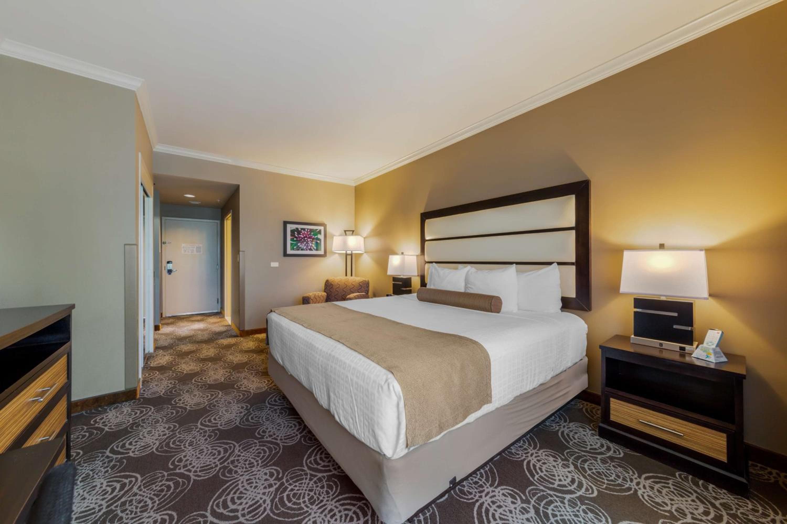 Best Western Plus Miami Airport North Hotel & Suites — 22