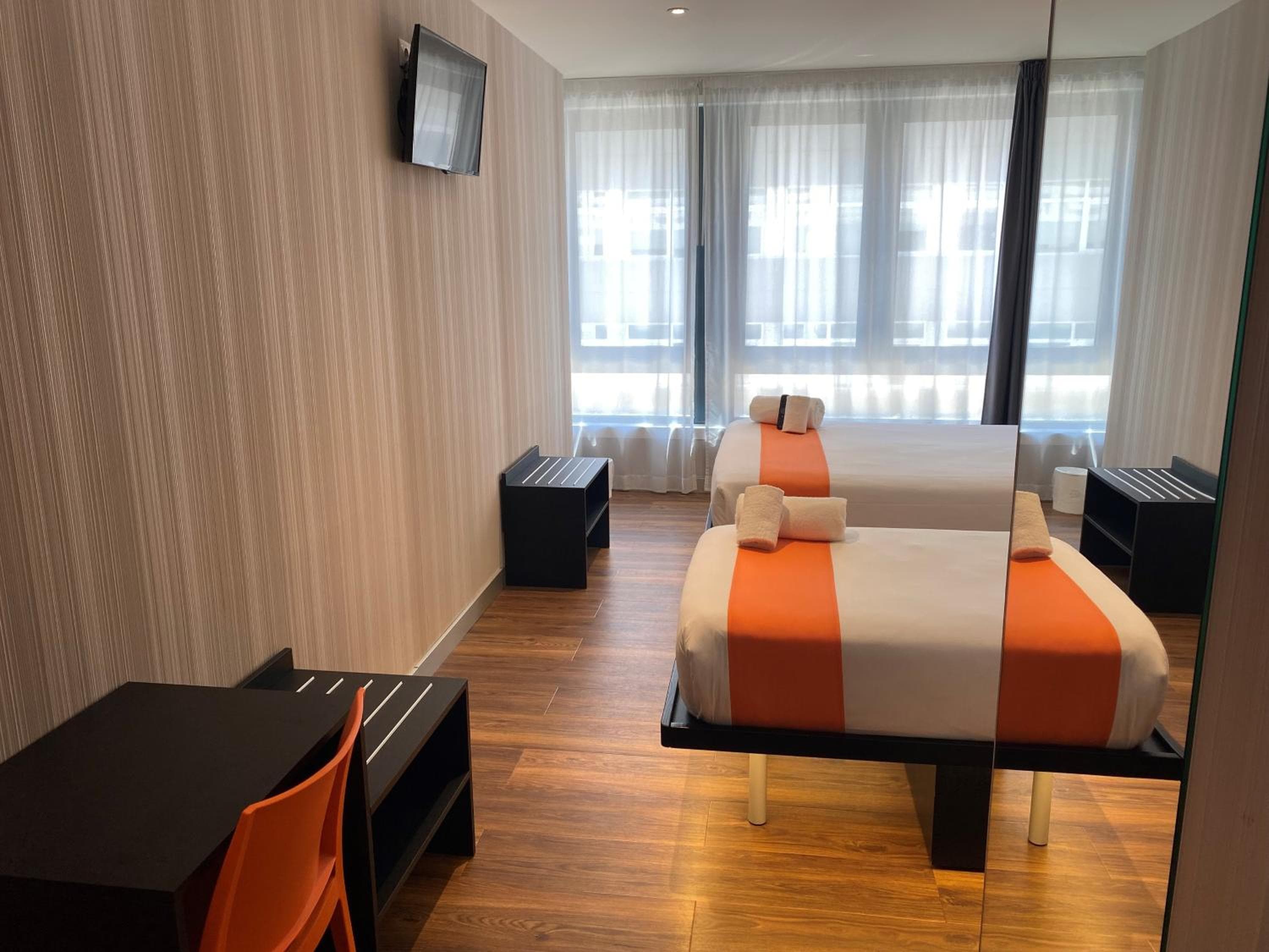 easyHotel Lisbon — 18