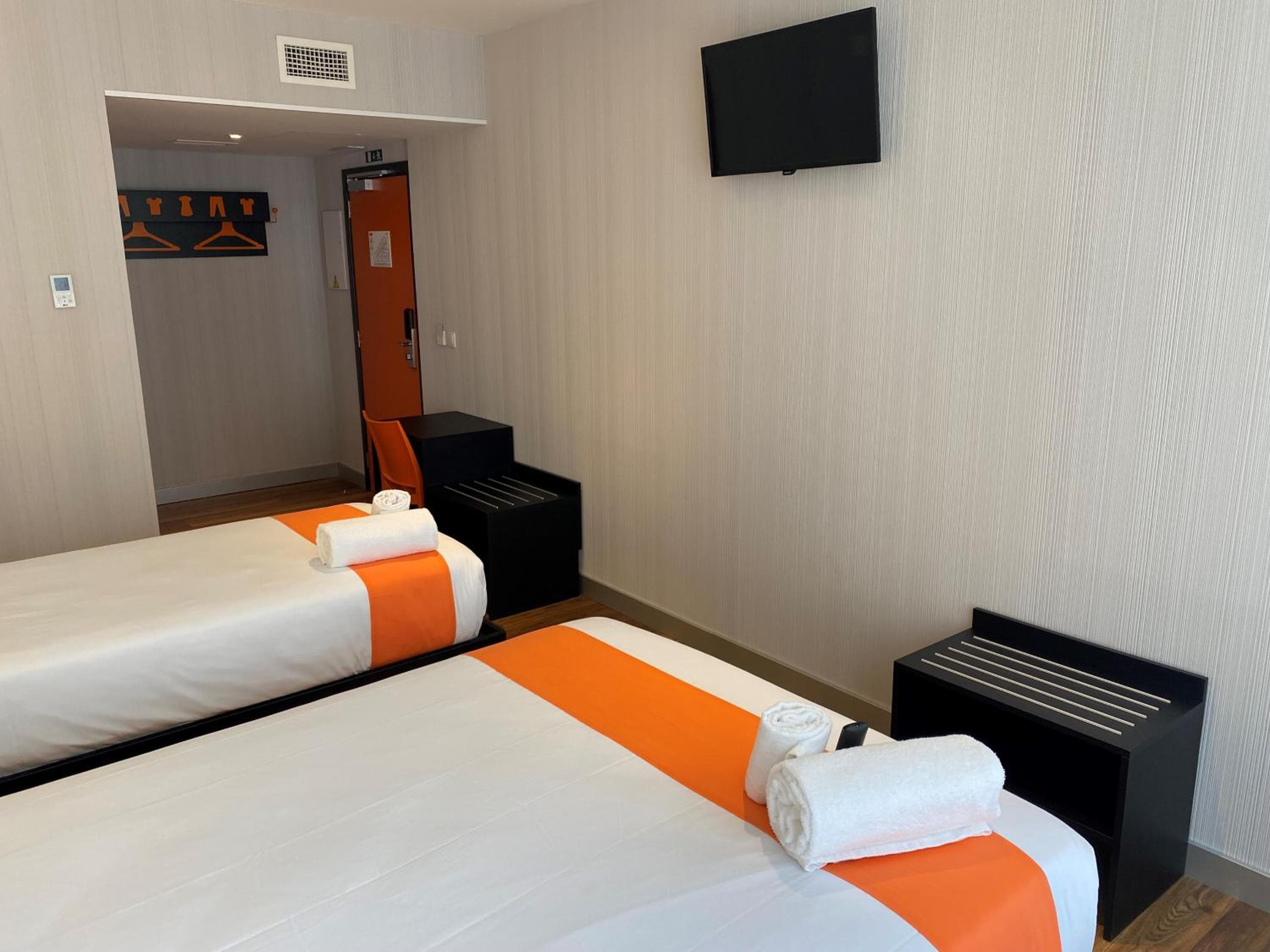 easyHotel Lisbon — 22