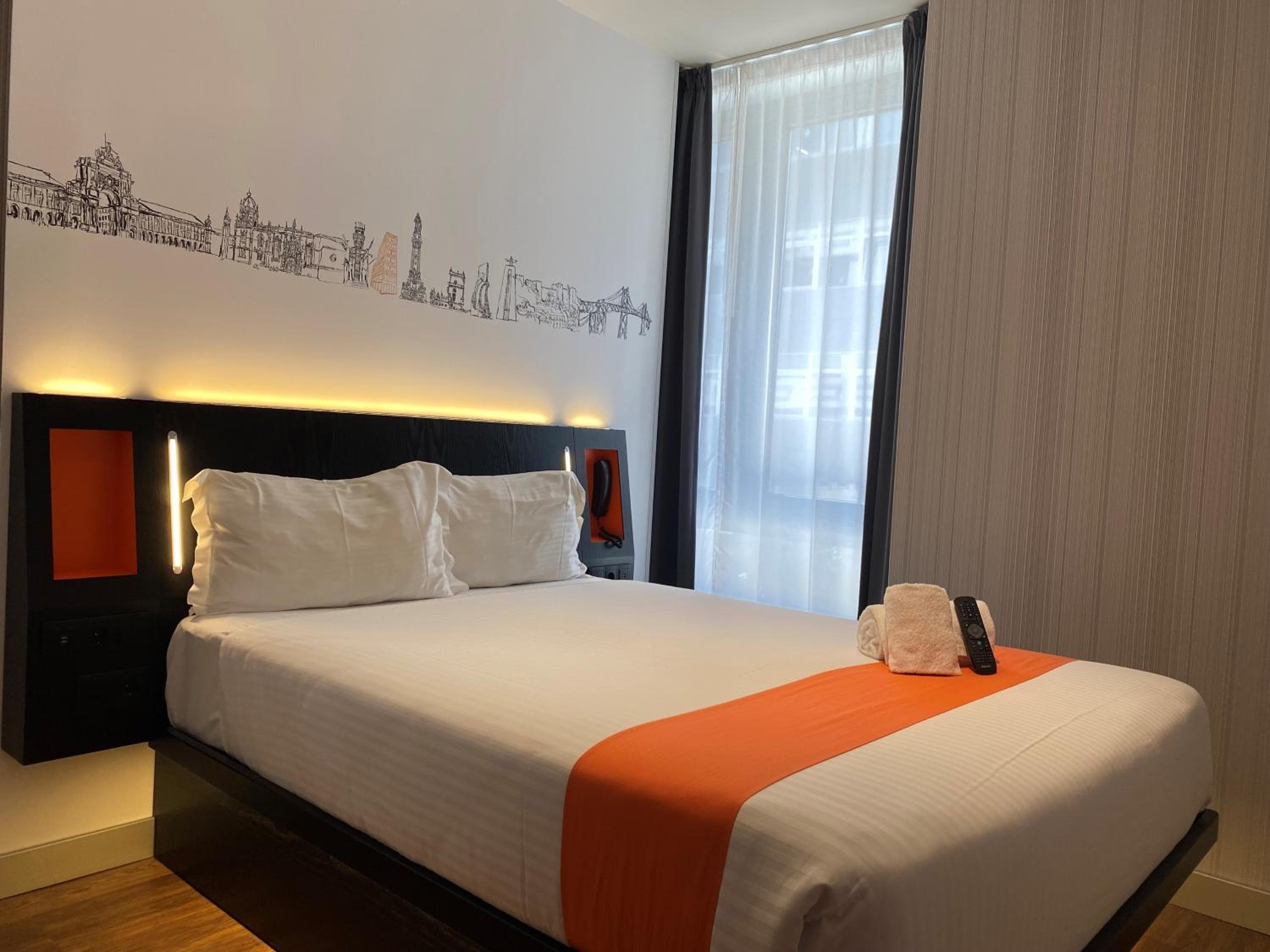 easyHotel Lisbon — 8