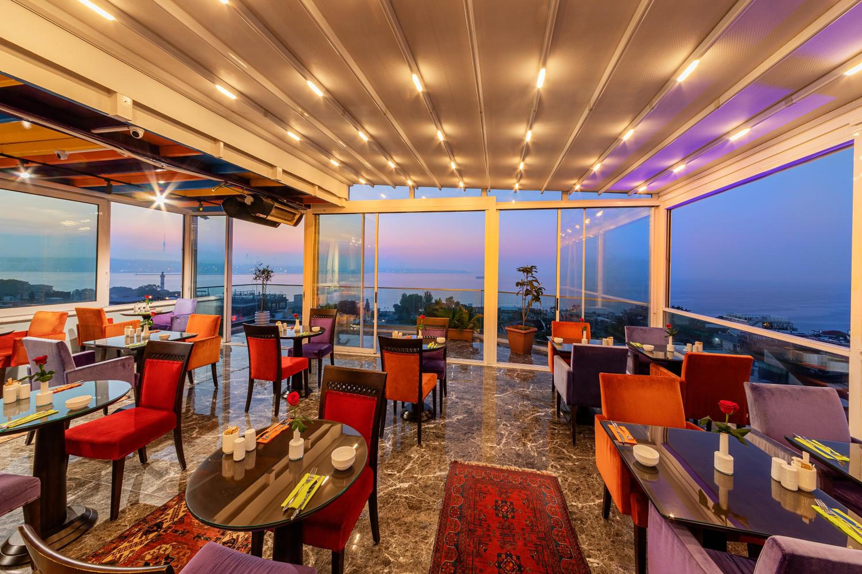 The Magnaura Palace Hotel — 14