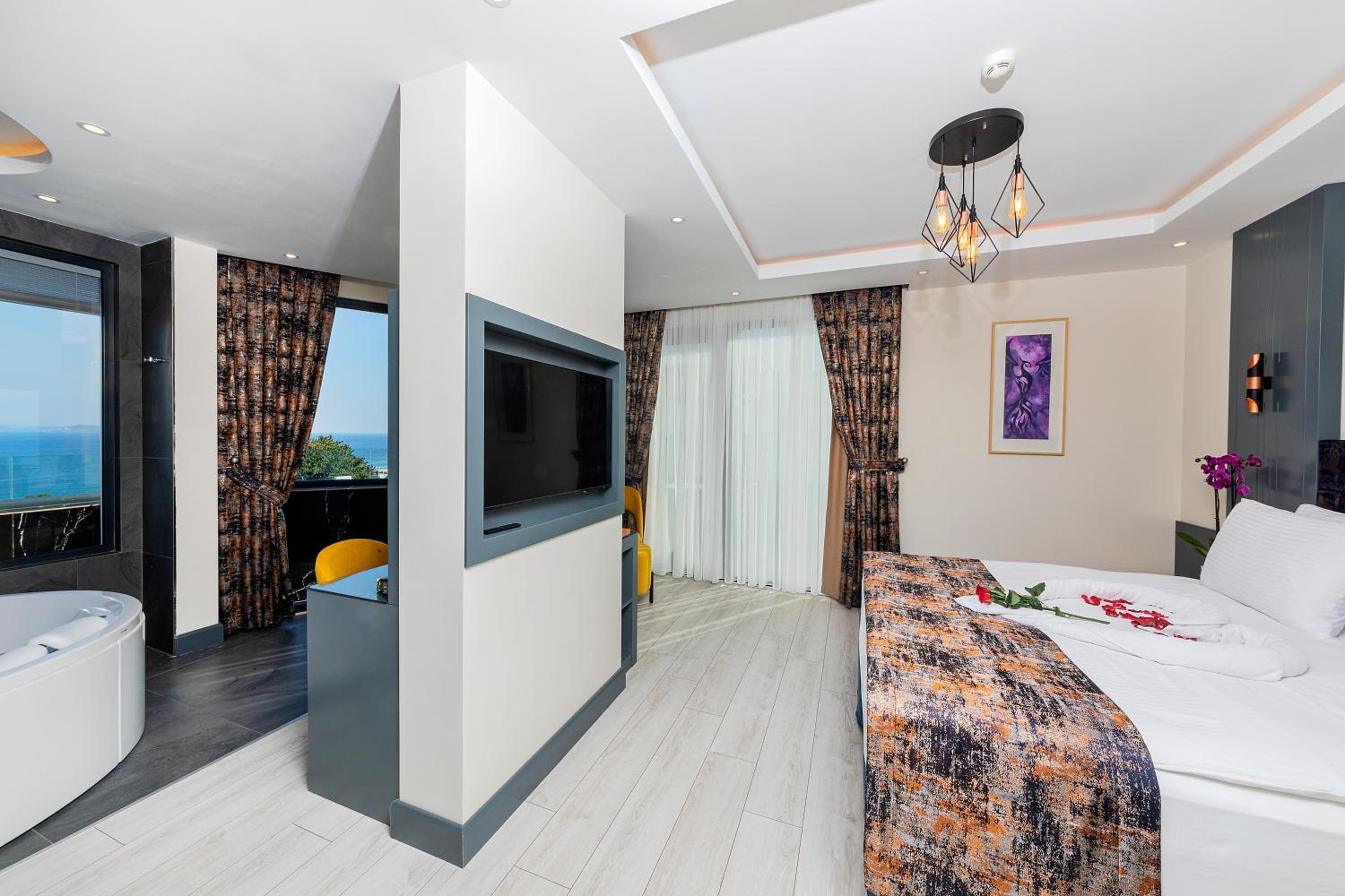 The Magnaura Palace Hotel — 14