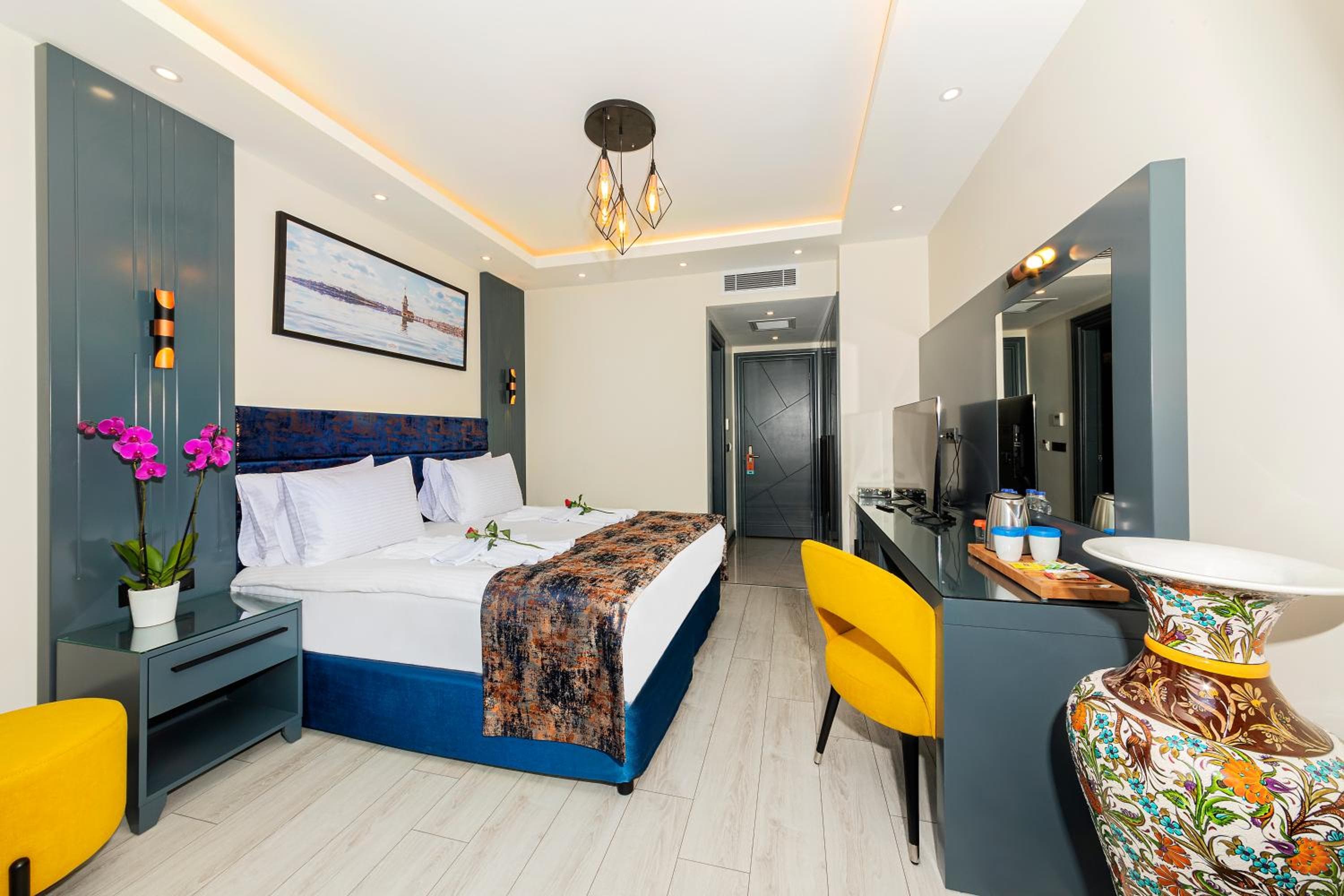 The Magnaura Palace Hotel — 27