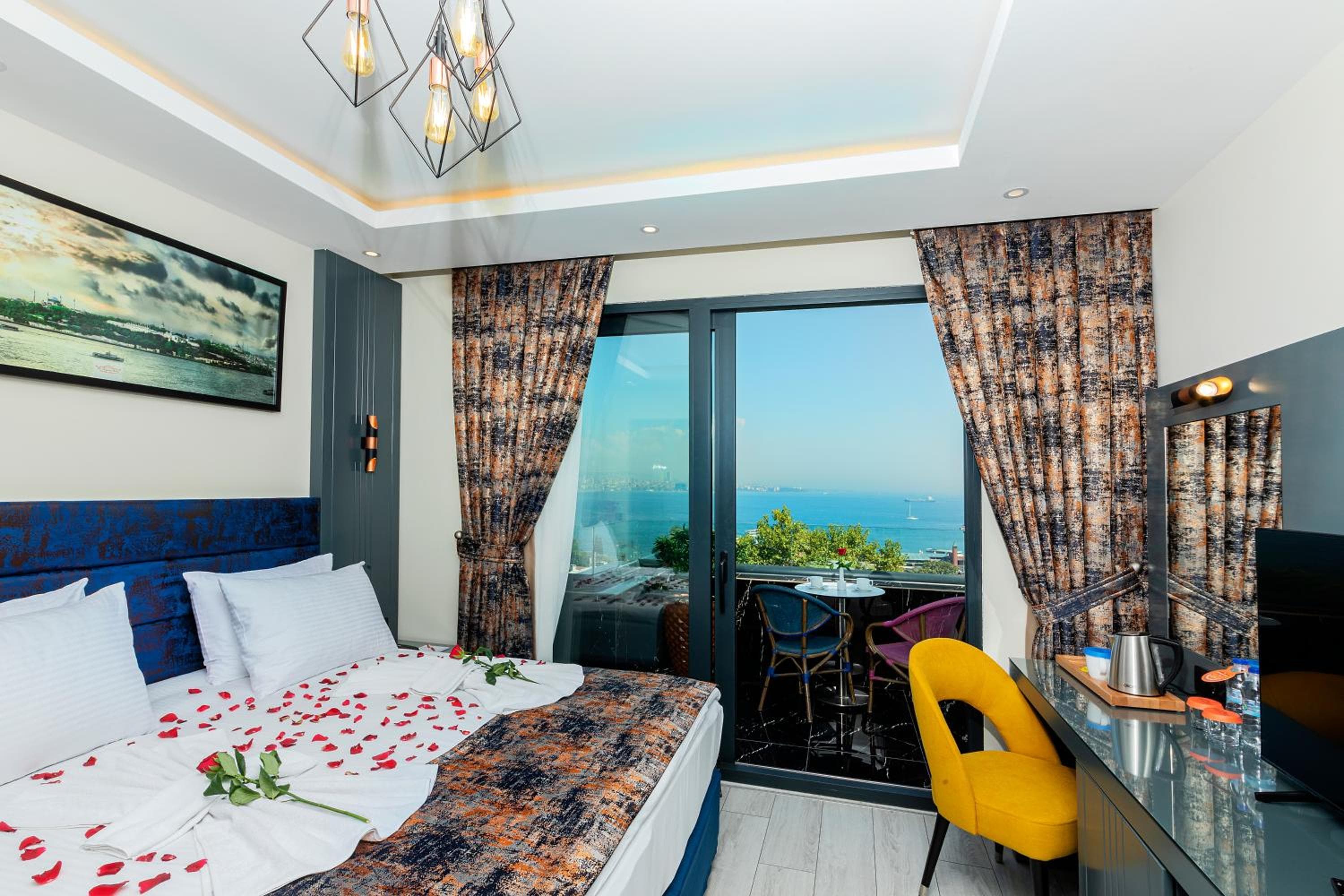 The Magnaura Palace Hotel — 26