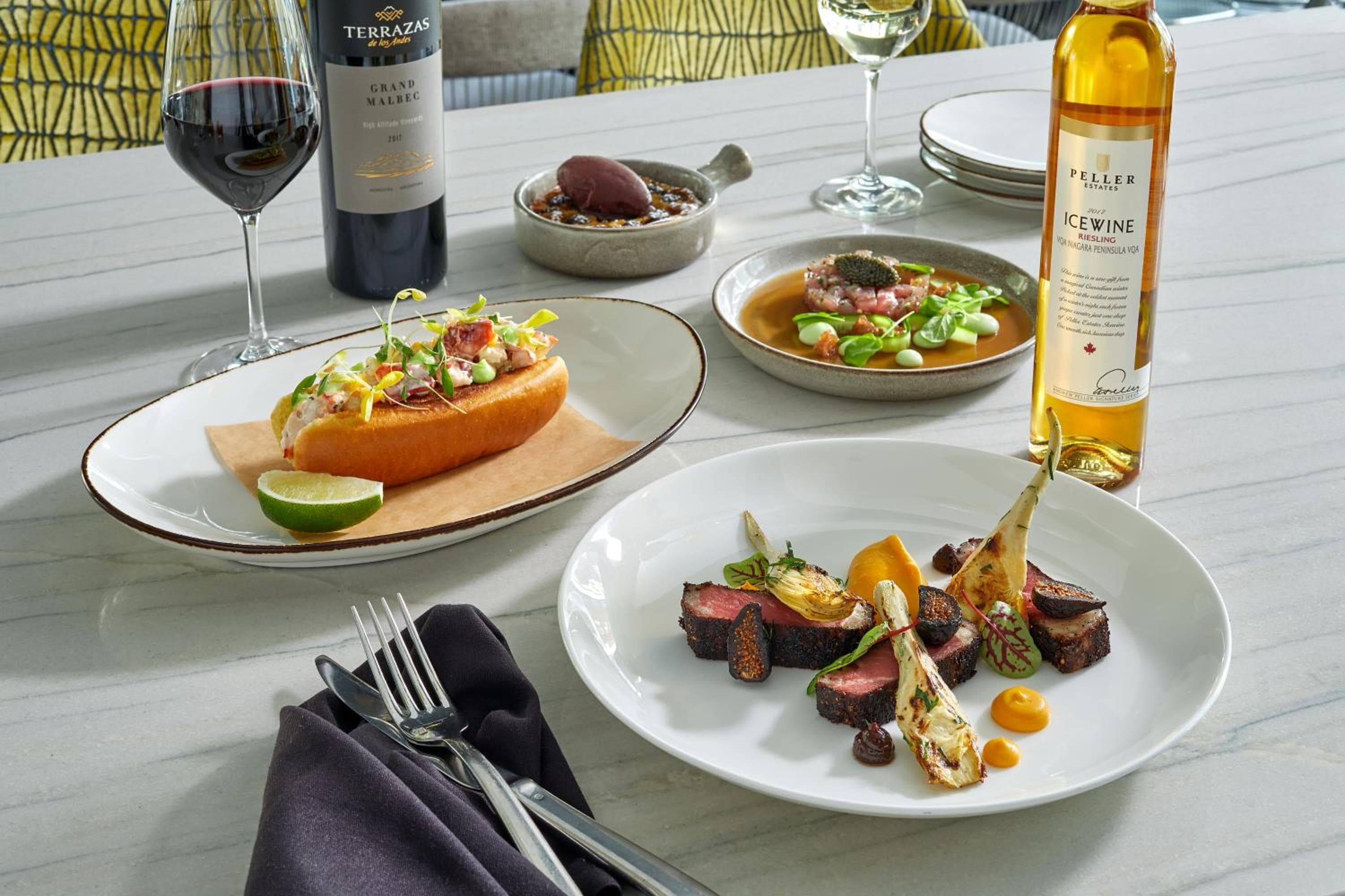 Sofitel Chicago Magnificent Mile hotel, 20 East Chestnut Street, Chicago, United States — photo 90