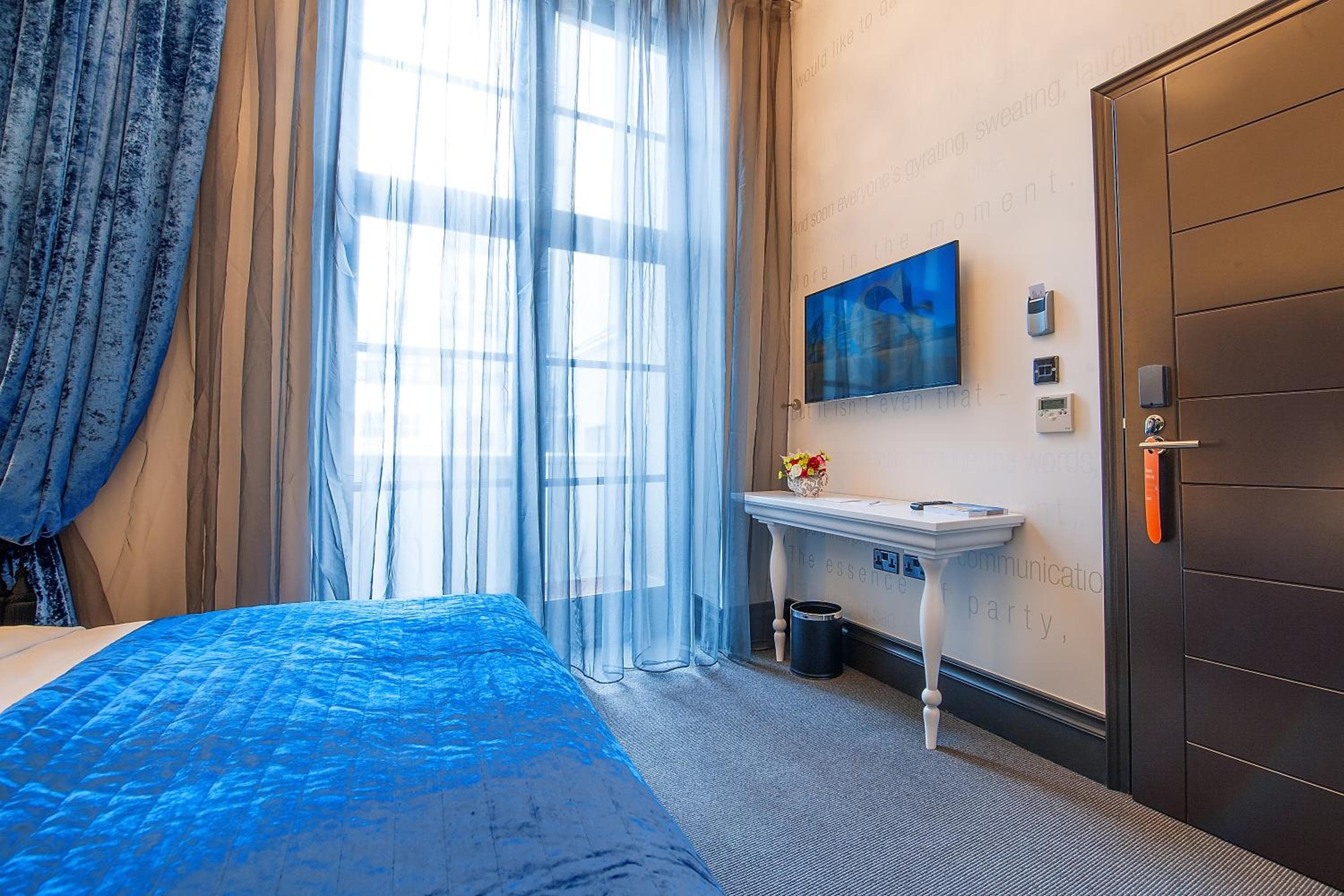 The Exhibitionist Hotel — 9