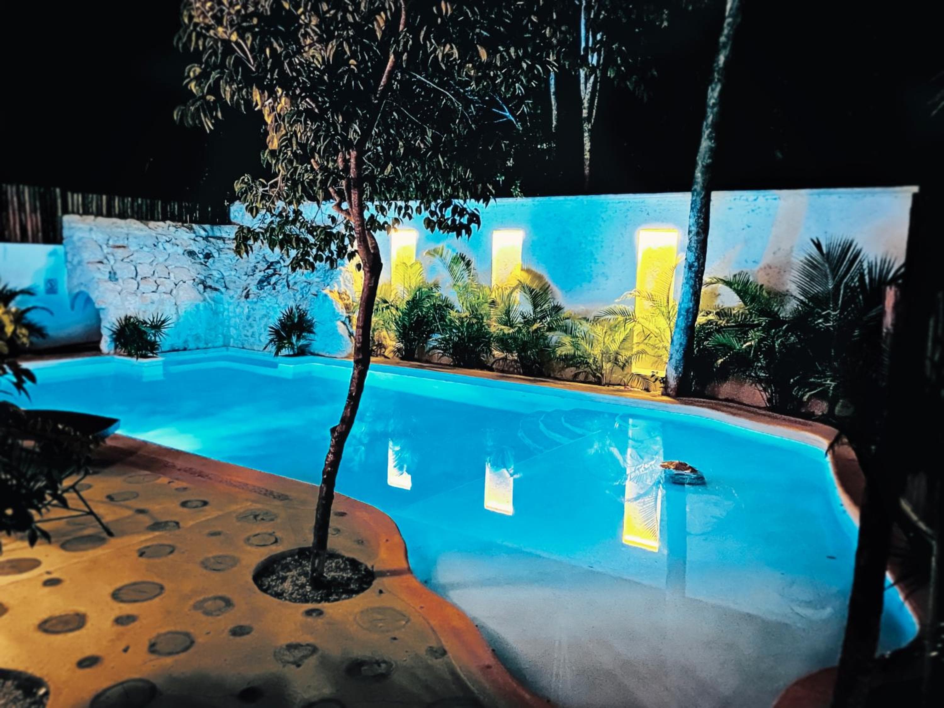 Niik Tulum — 28