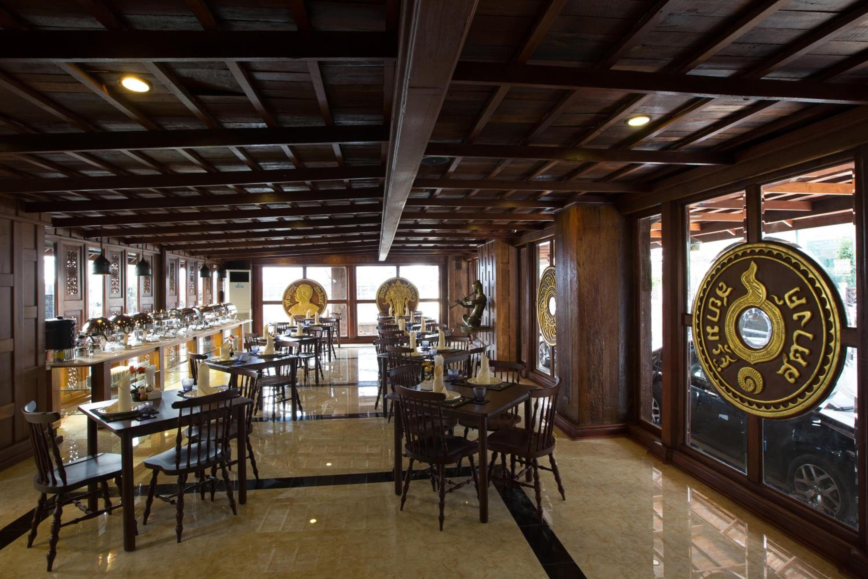 True Siam Rangnam Hotel — 17