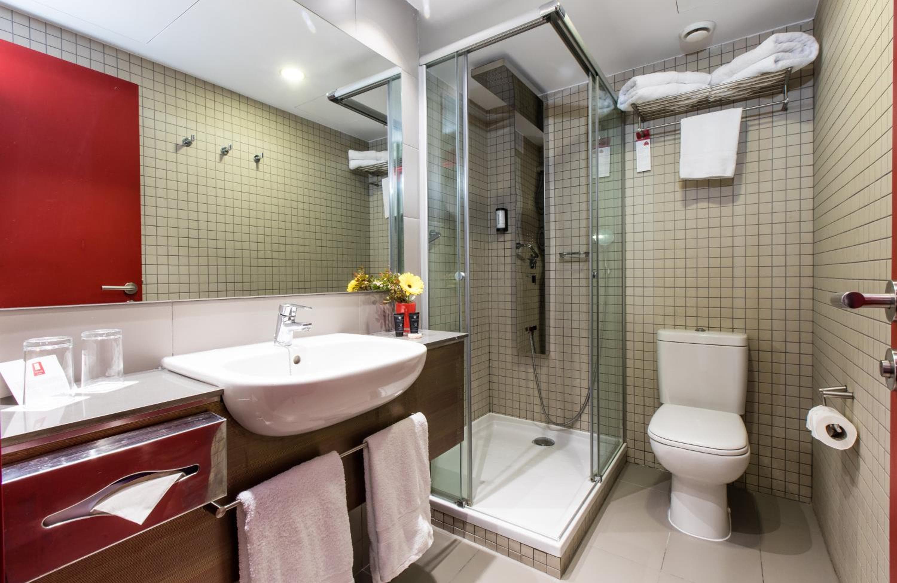Leonardo Boutique Hotel Barcelona Sagrada Familia — 17