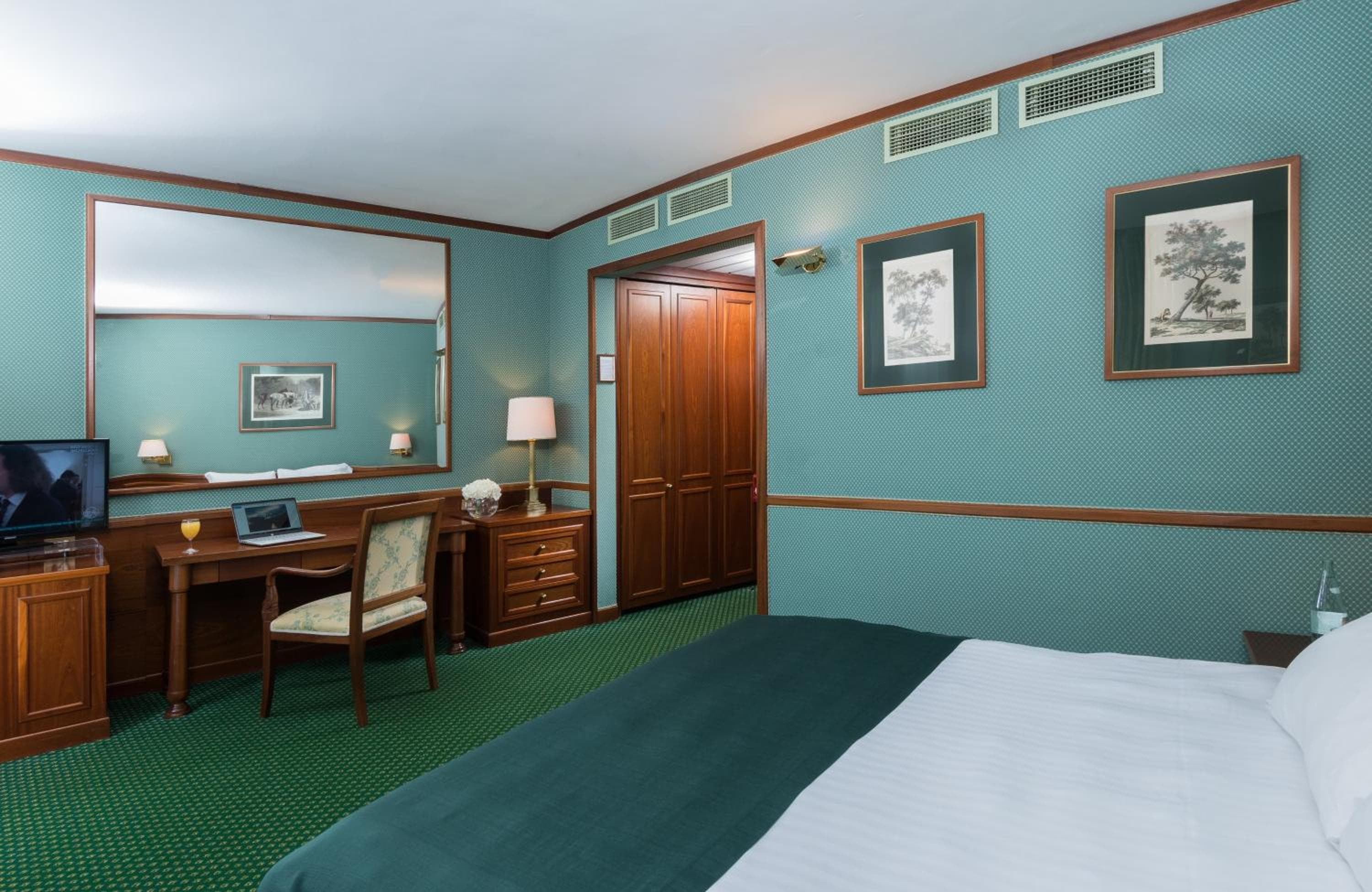 Leonardo Hotel Milan City Center — 26