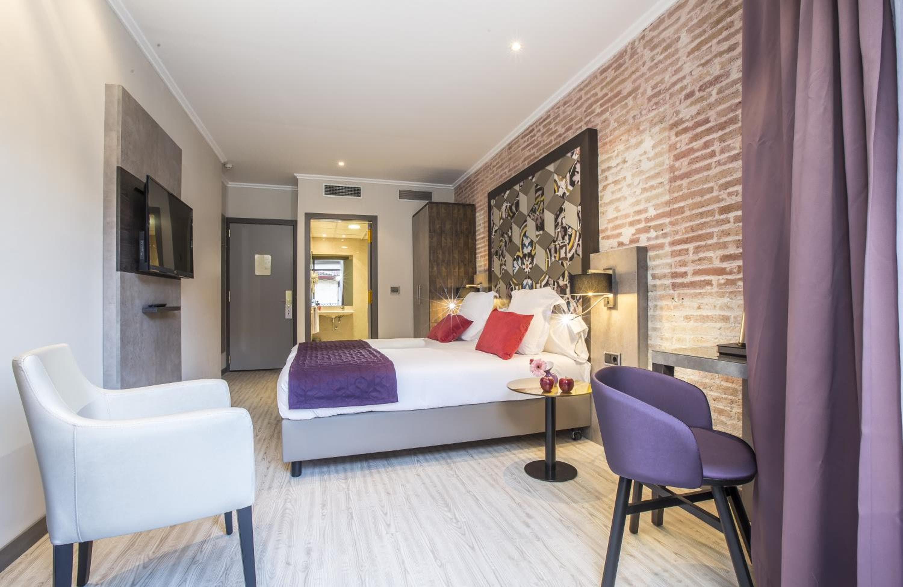 Leonardo Hotel Barcelona Las Ramblas — 22