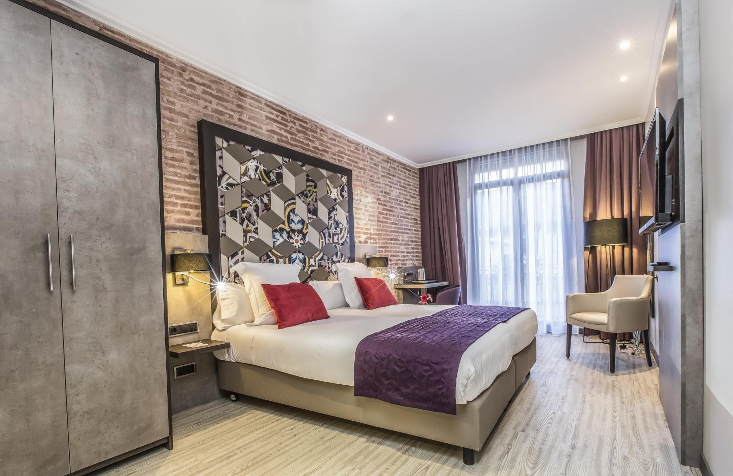 Leonardo Hotel Barcelona Las Ramblas — 3