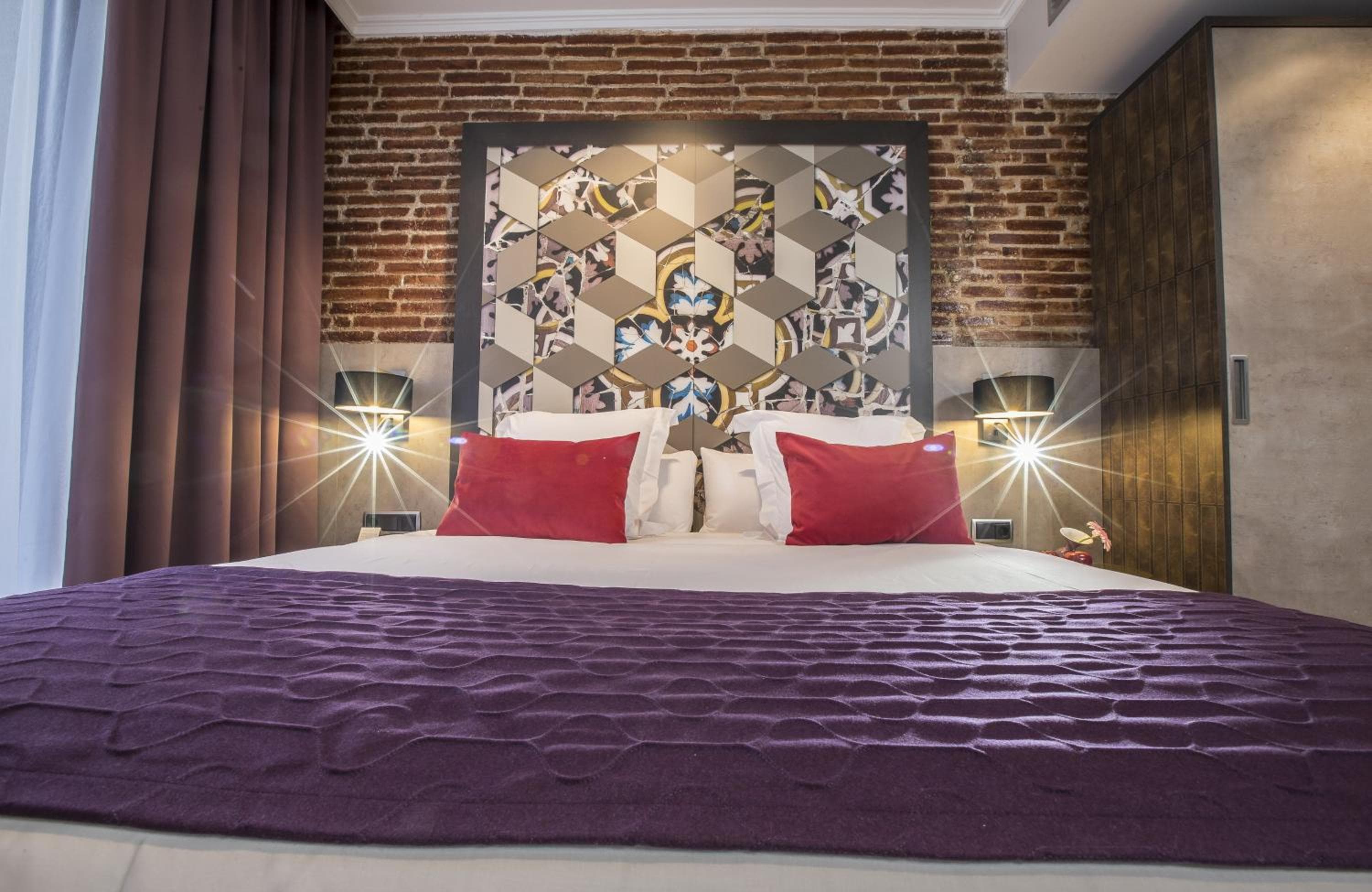 Leonardo Hotel Barcelona Las Ramblas — 26