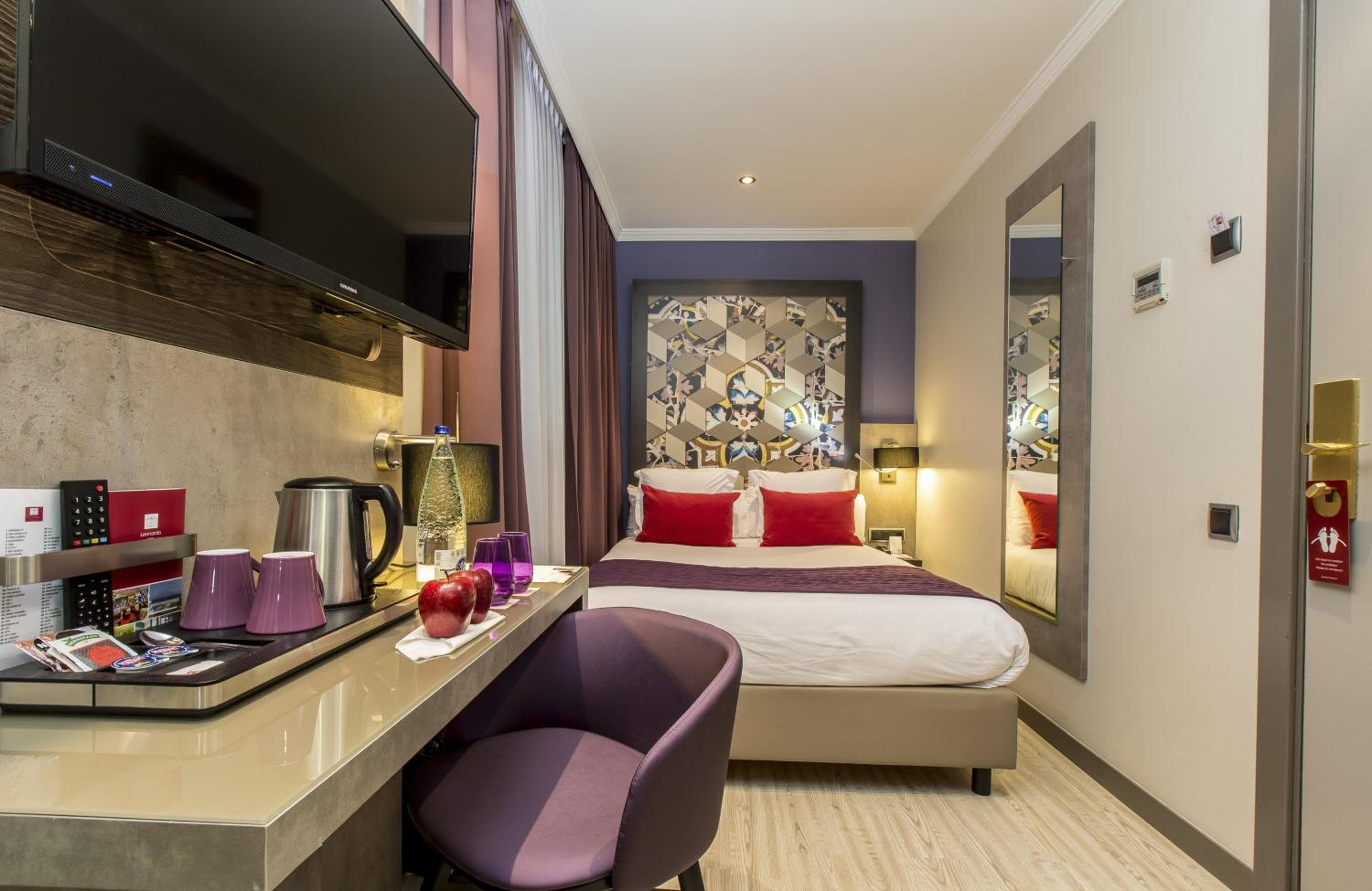 Leonardo Hotel Barcelona Las Ramblas — 19