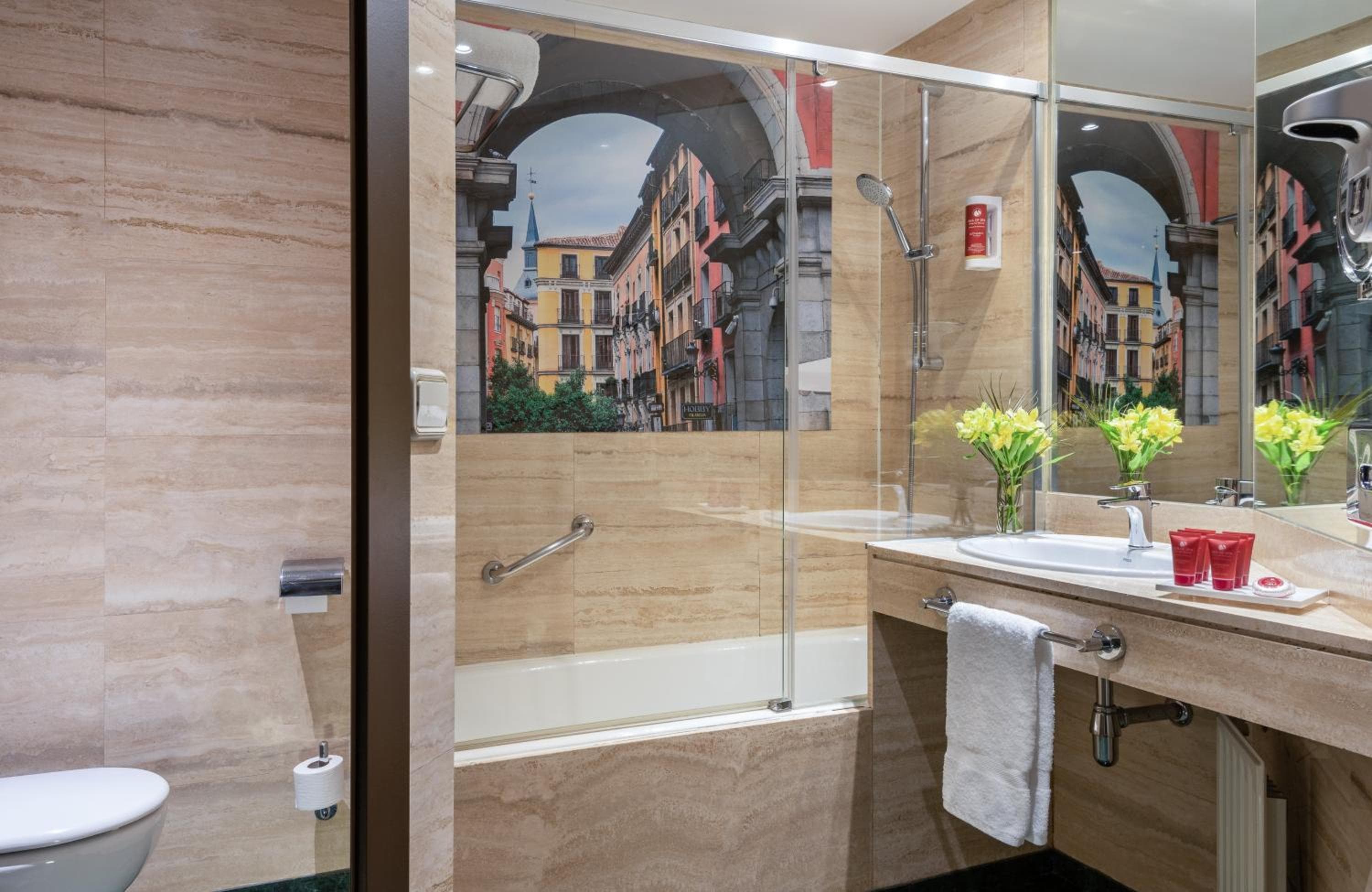 Leonardo Hotel Madrid City Center — 18