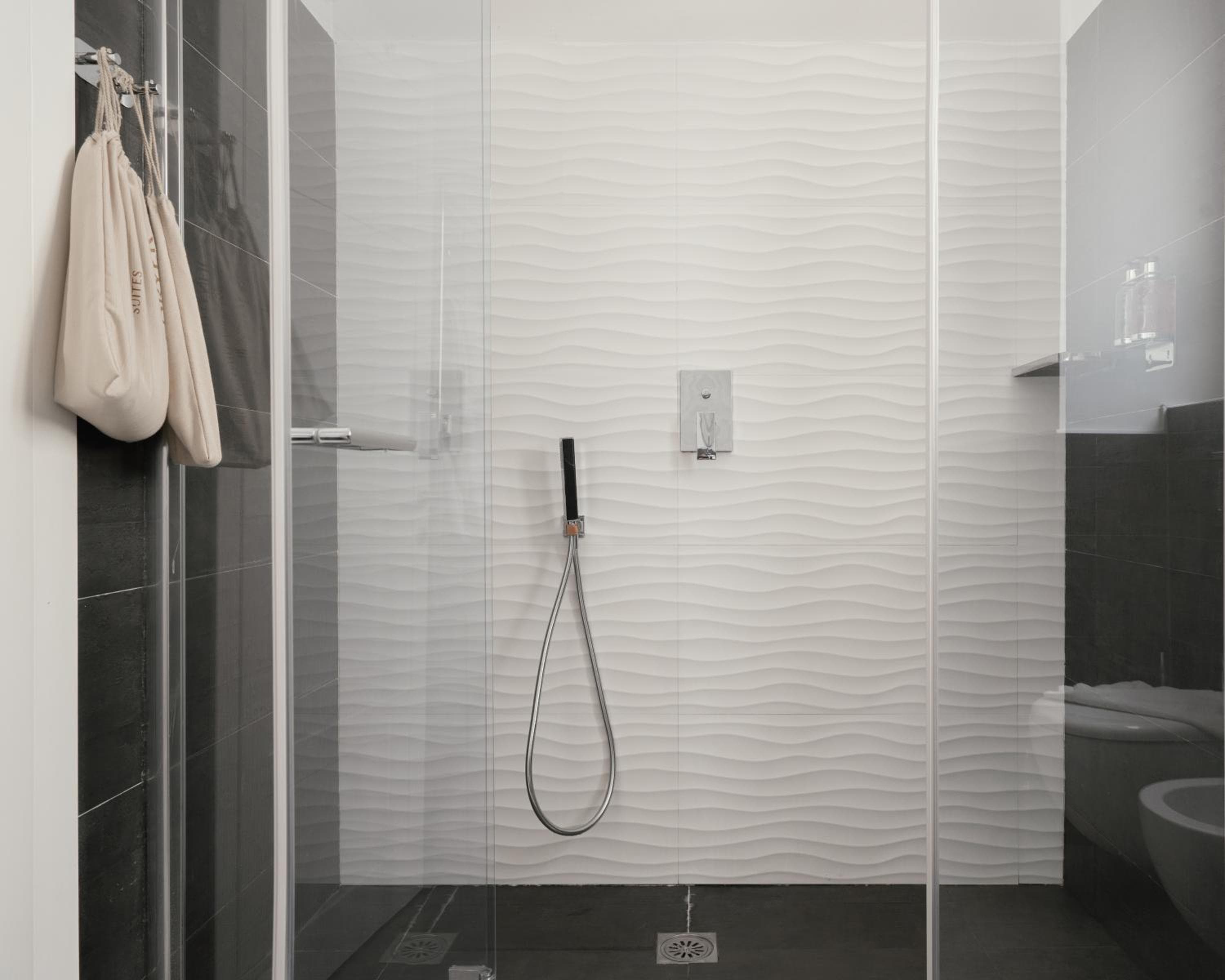 Montenapoleone Suites — 19