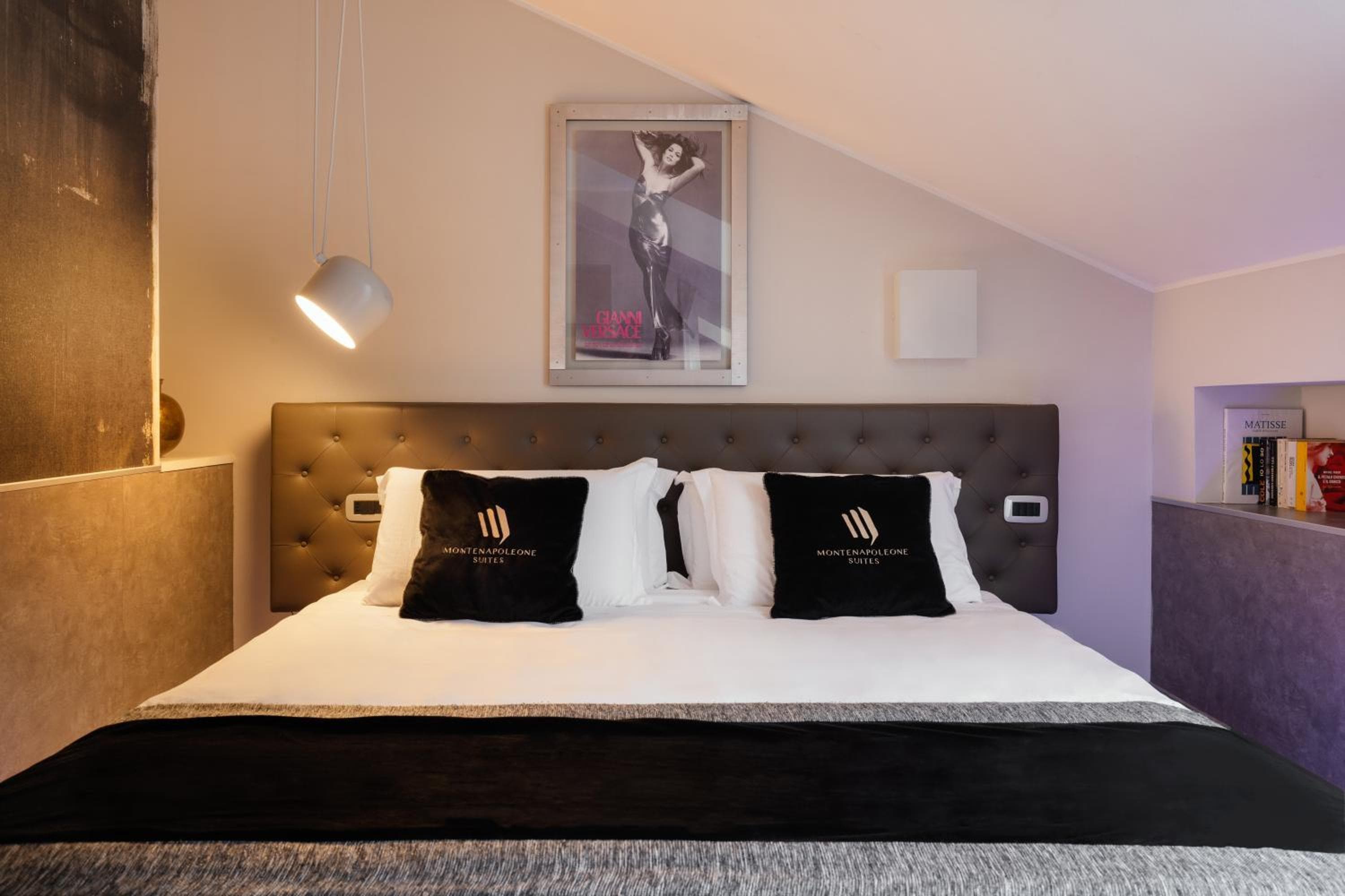 Montenapoleone Suites — 10