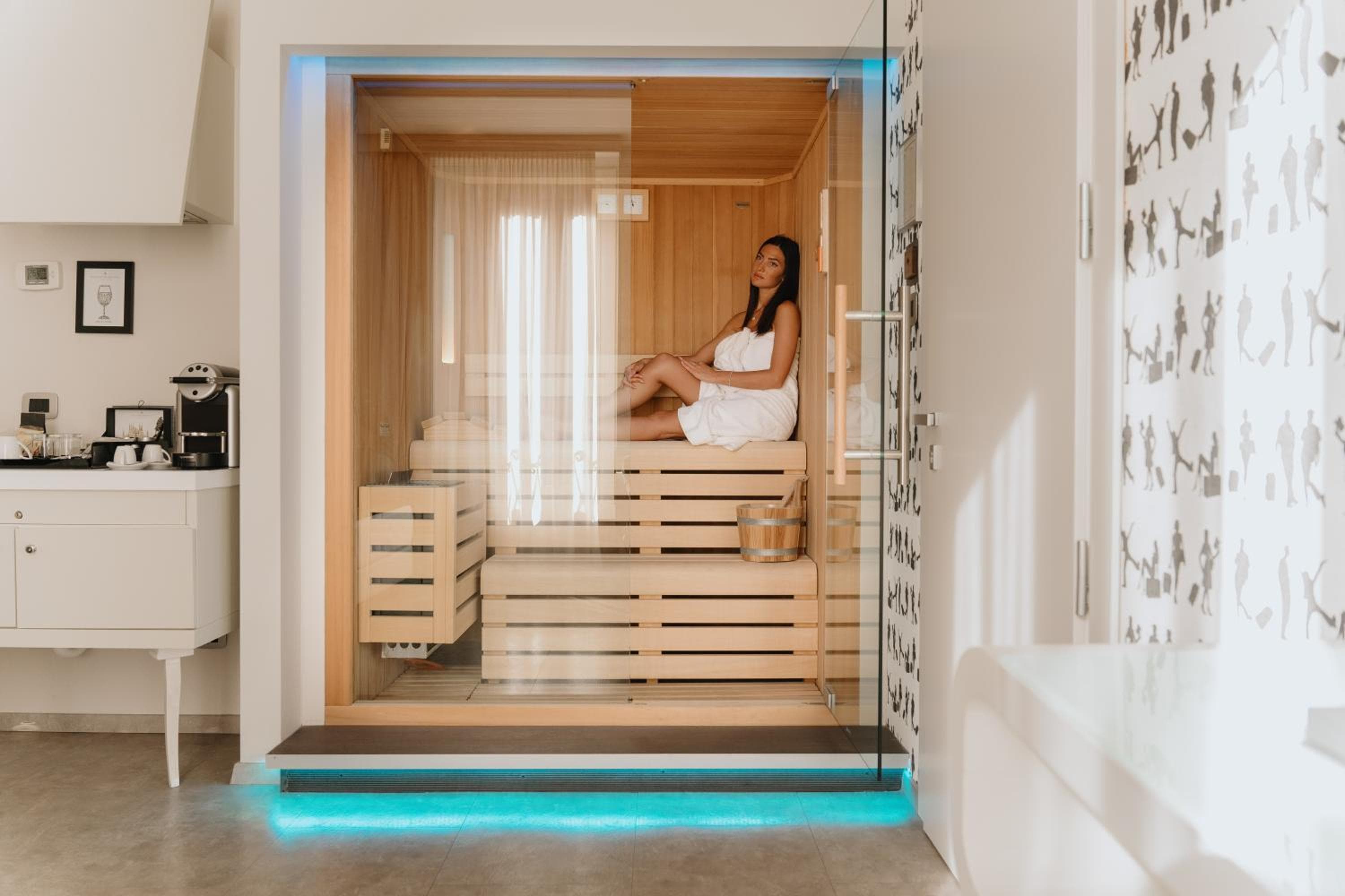 Montenapoleone Suites — 26