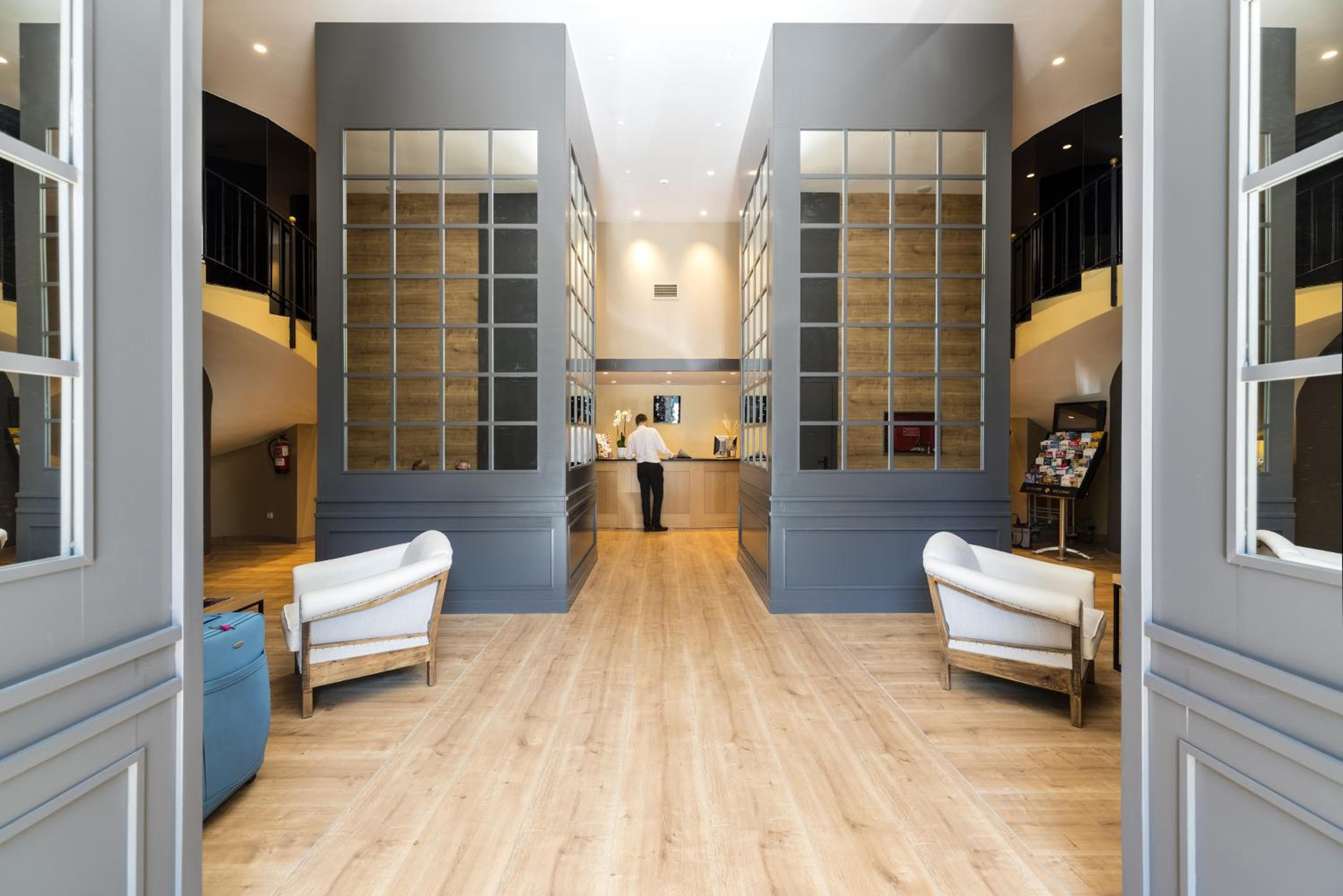 Guitart Grand Passage — 27