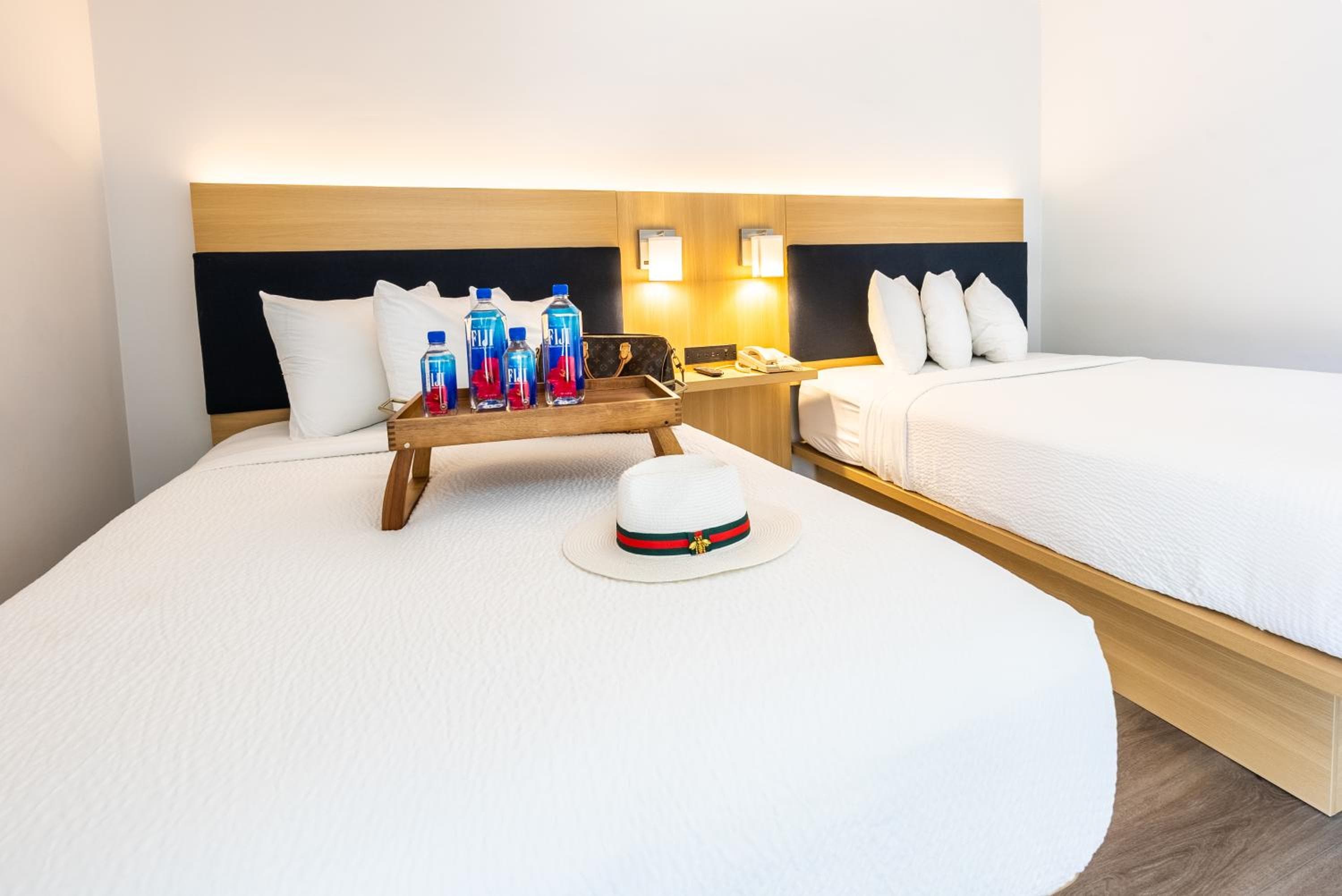 El hotel vivo — 18