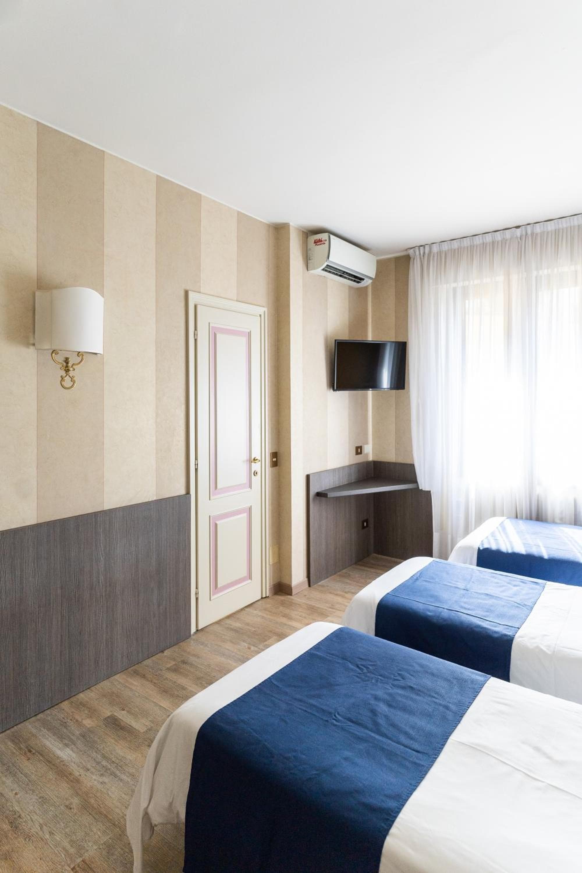 Hotel Garda — 24