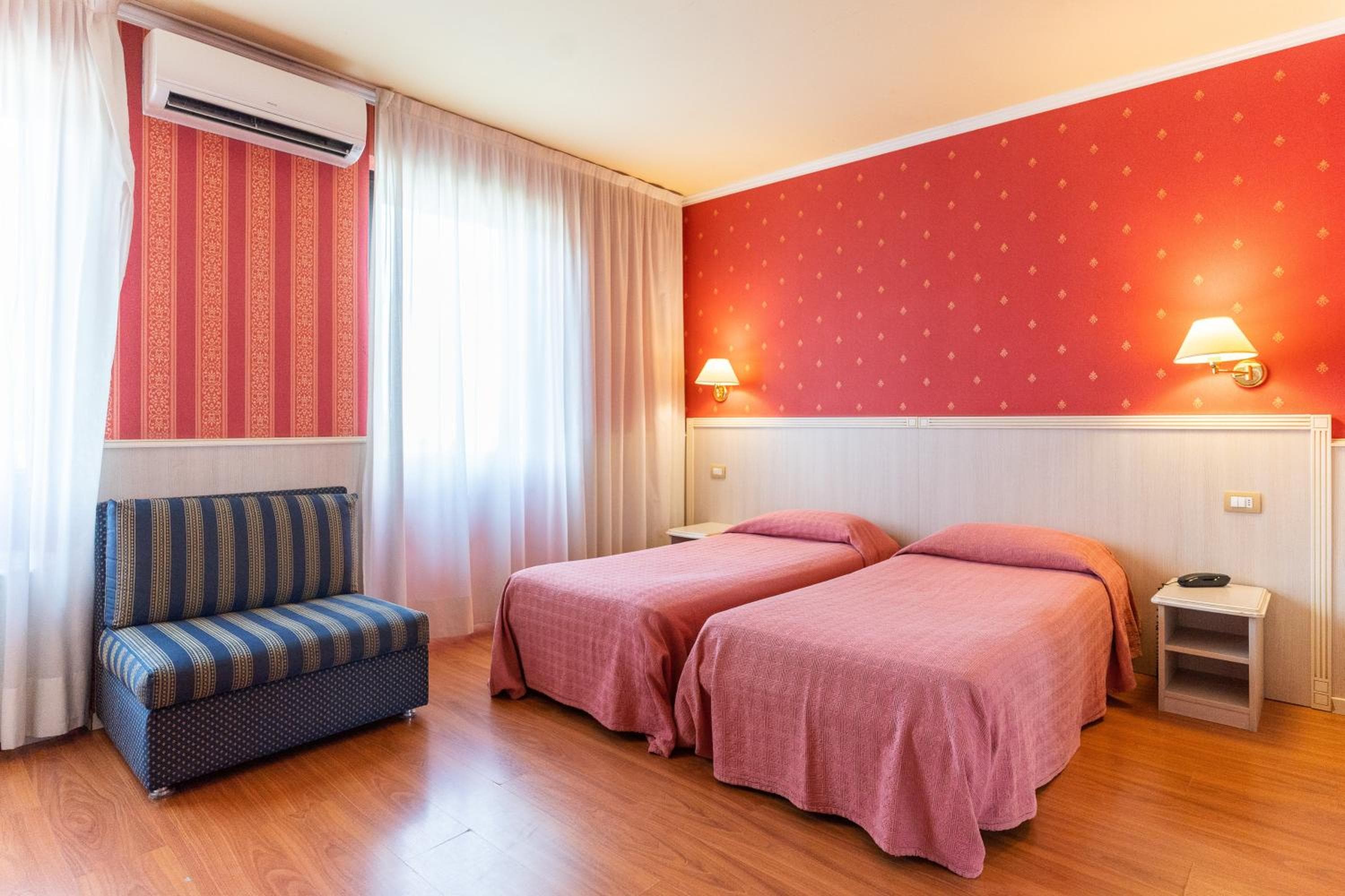 Hotel Garda — 16