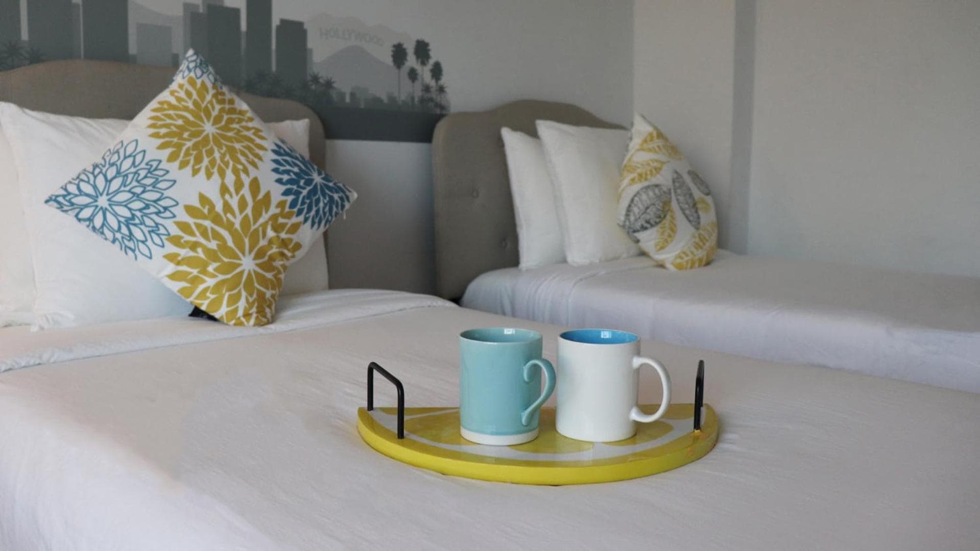 Hometel Suites — 22