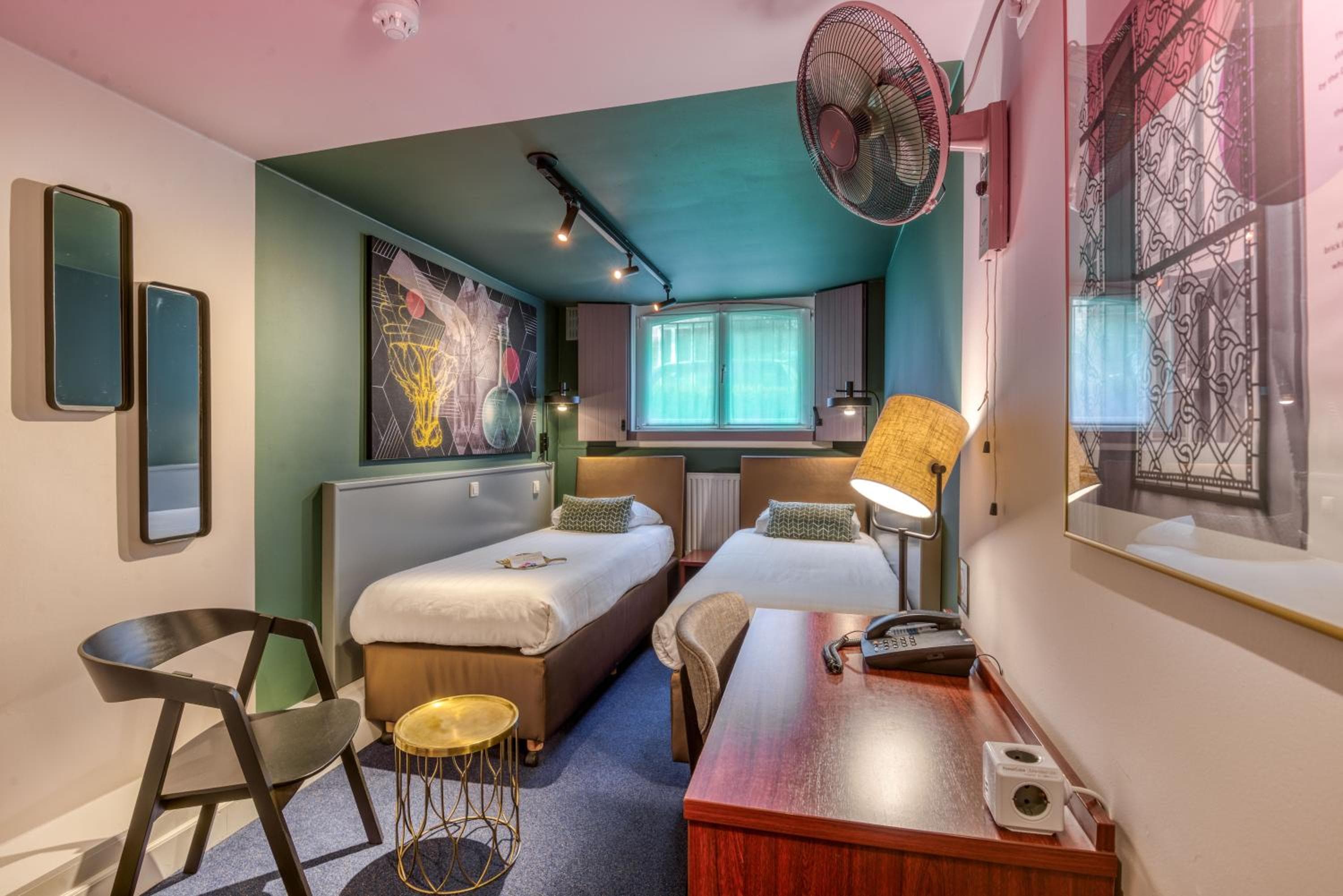 Hotel Alexander — 24