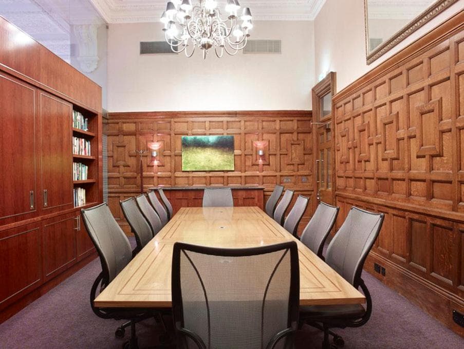 Club Quarters Hotel Trafalgar Square, London — 10
