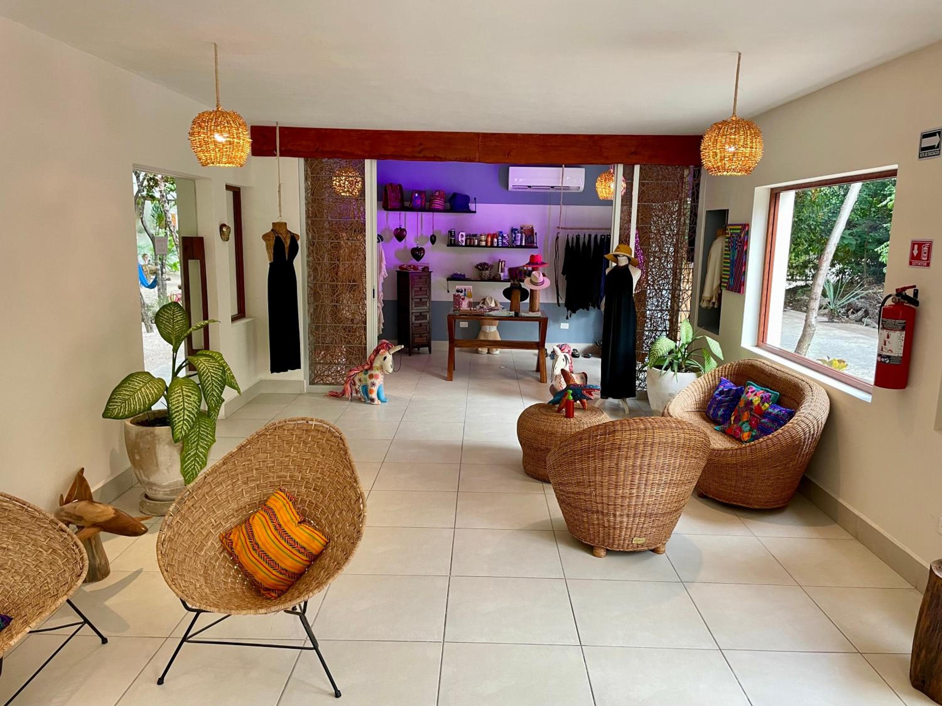 Niik Tulum — 9
