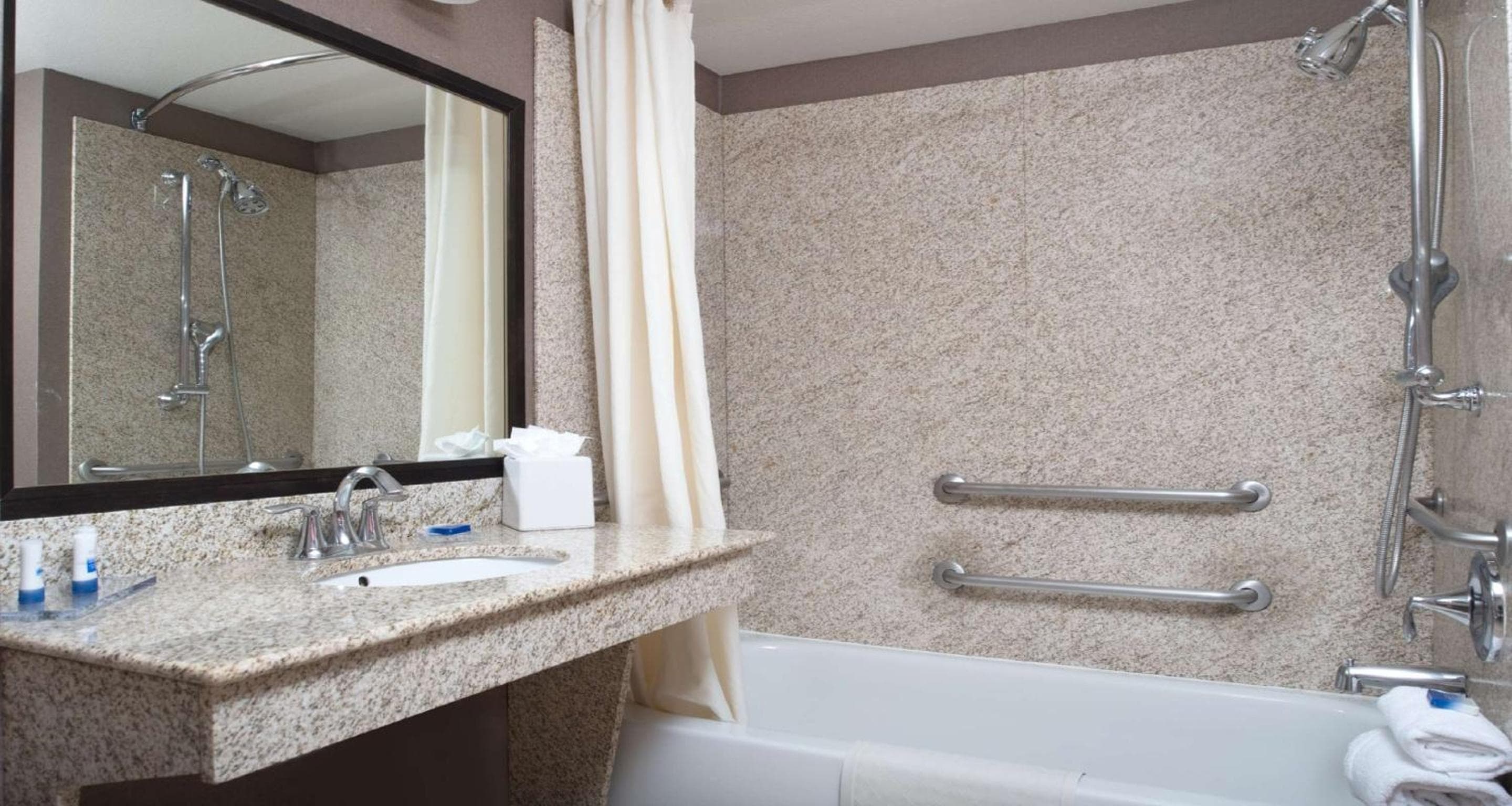 Best Western Plus Las Vegas South Henderson — 17