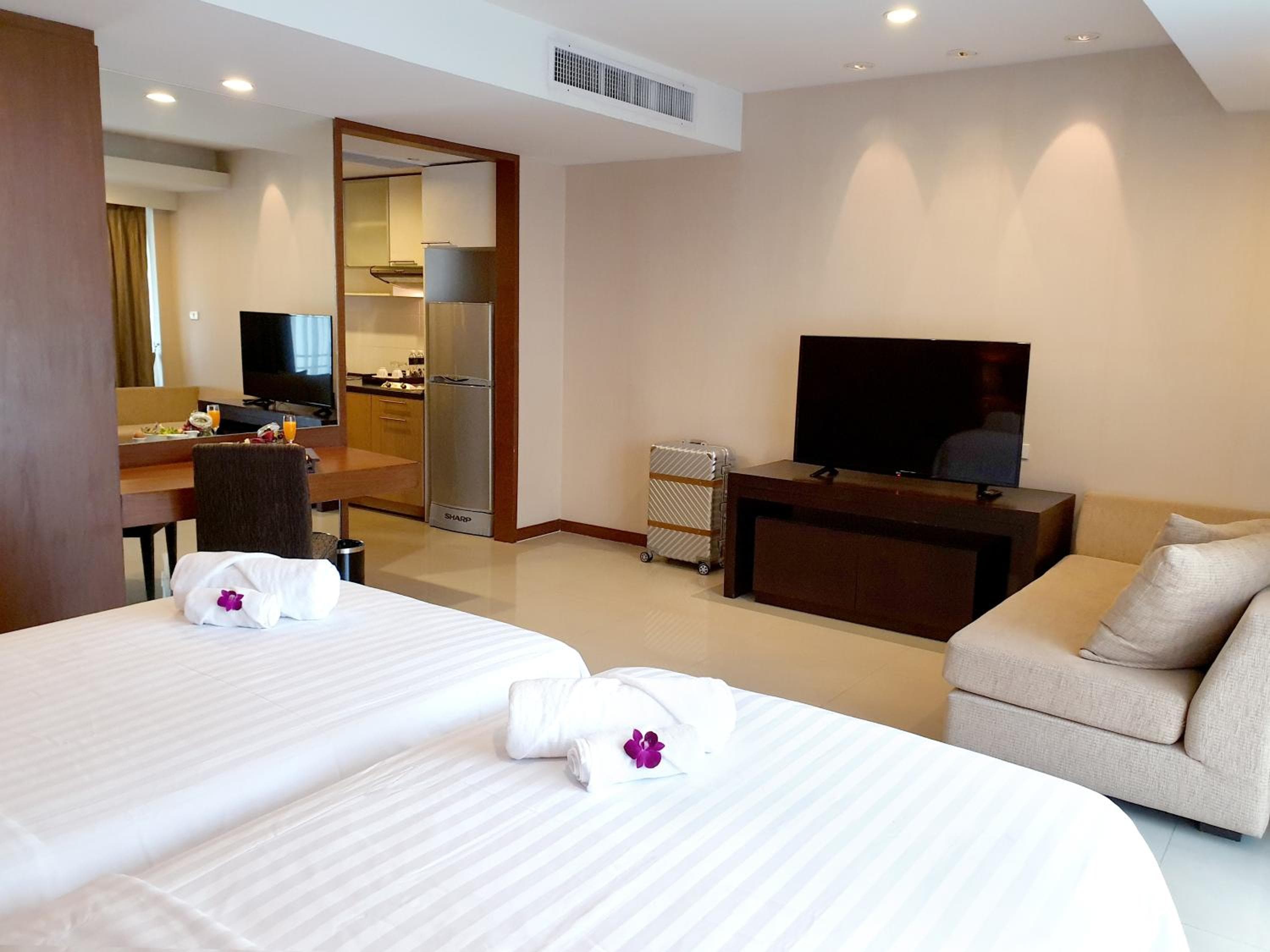 FuramaXclusive Sathorn, Bangkok — 15
