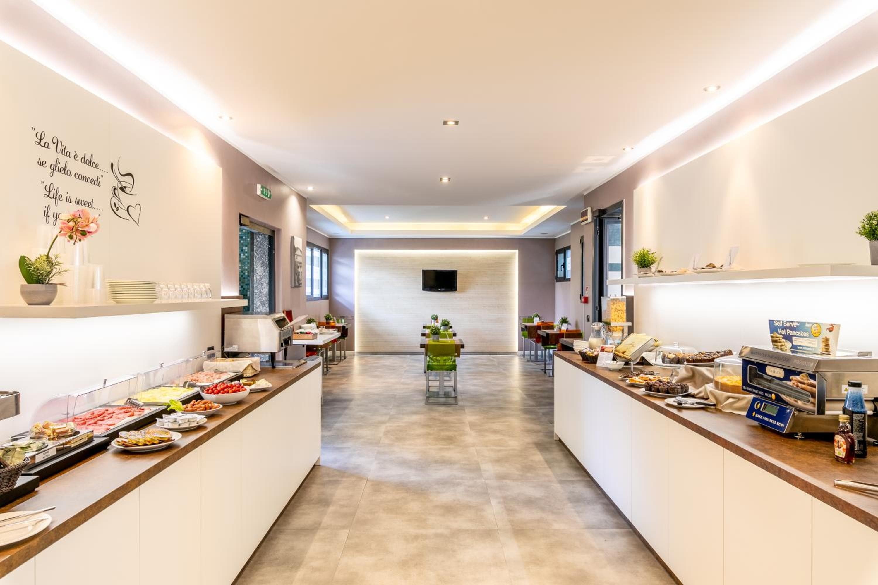 Acca Palace AA Hotels --> Acca Palace AA Hotels — 9