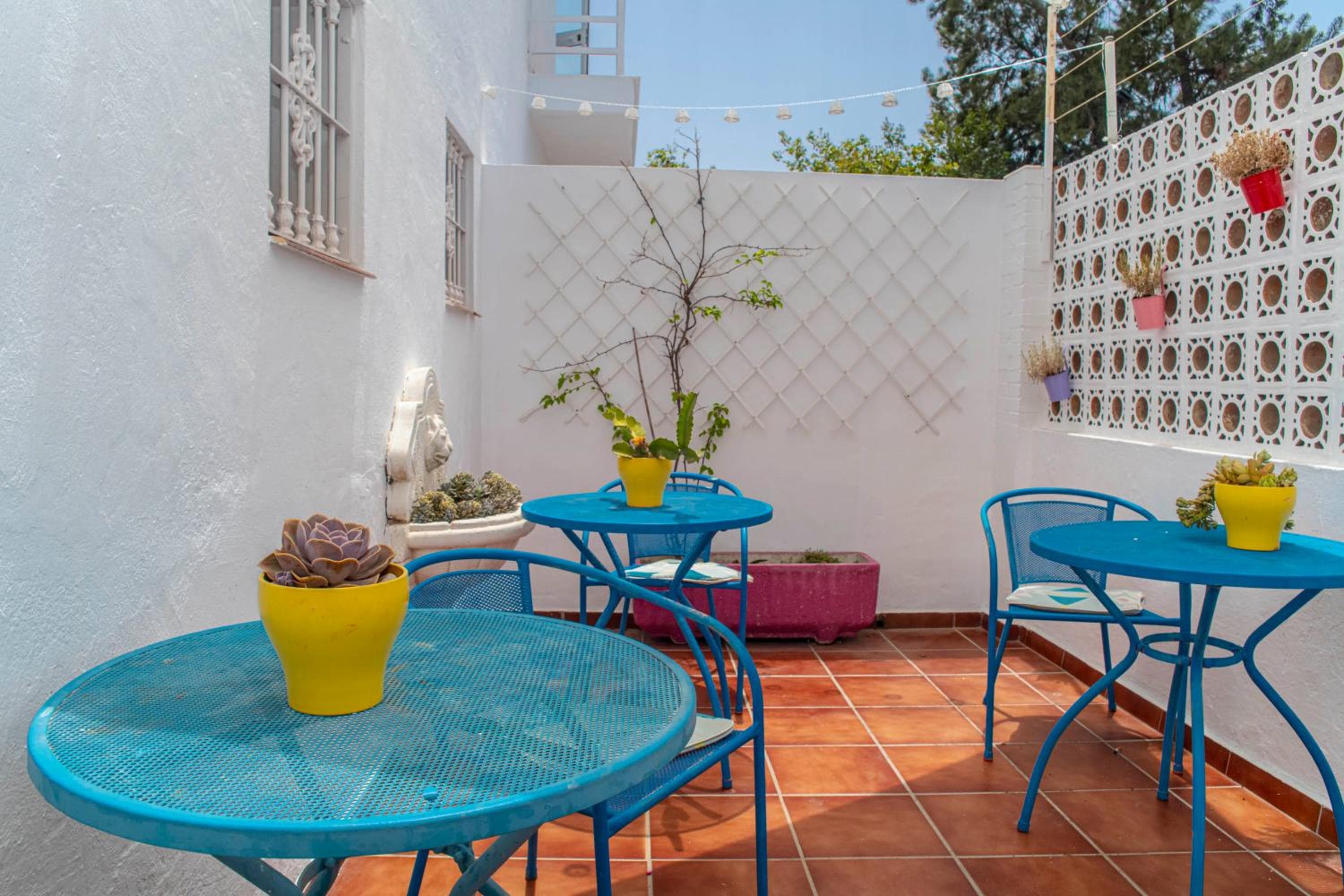 La Moraga de Poniente Malaga Hostel — 10