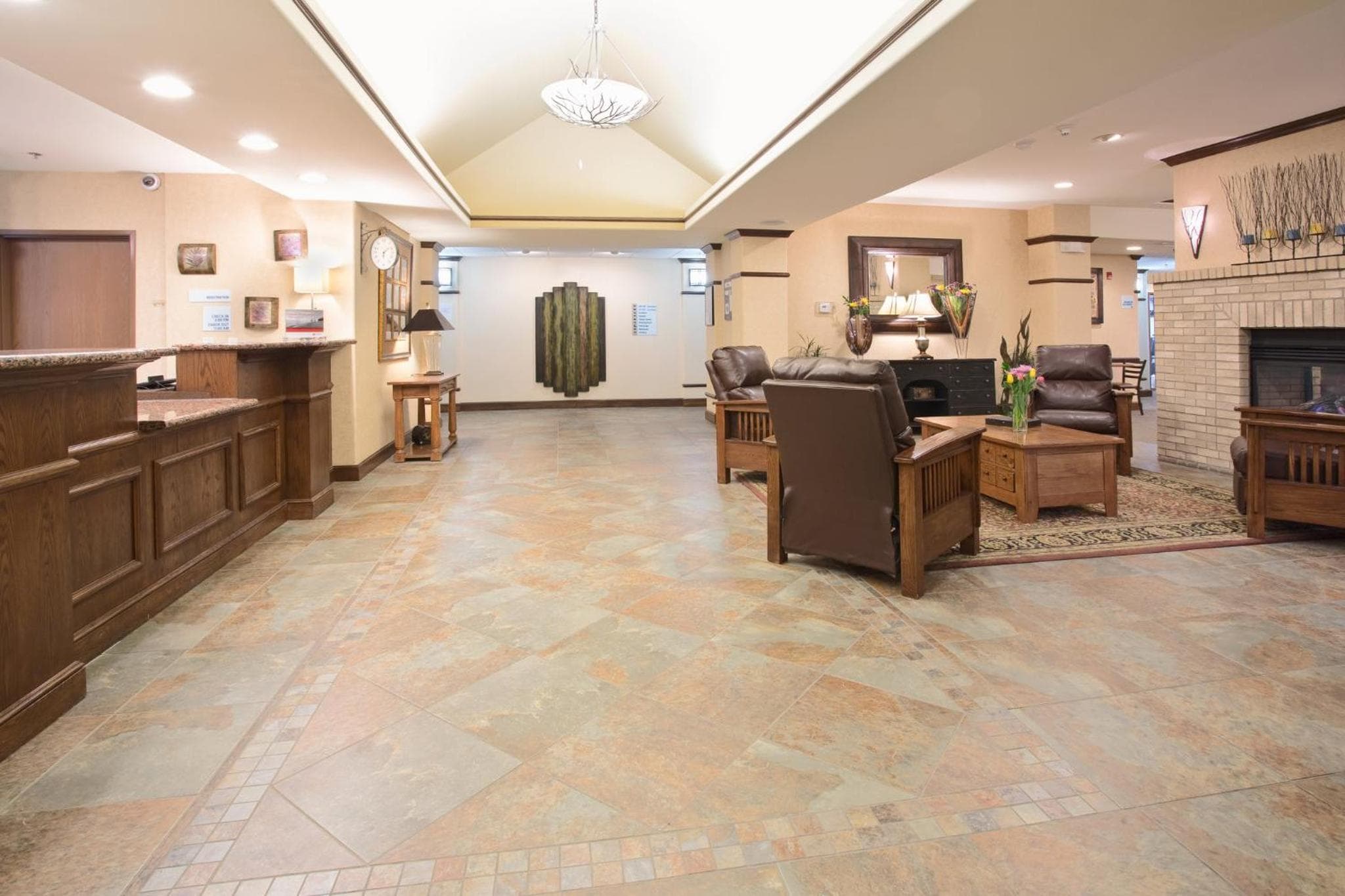 Holiday Inn Express Hotel & Suites Las Vegas NM by IHG — 8