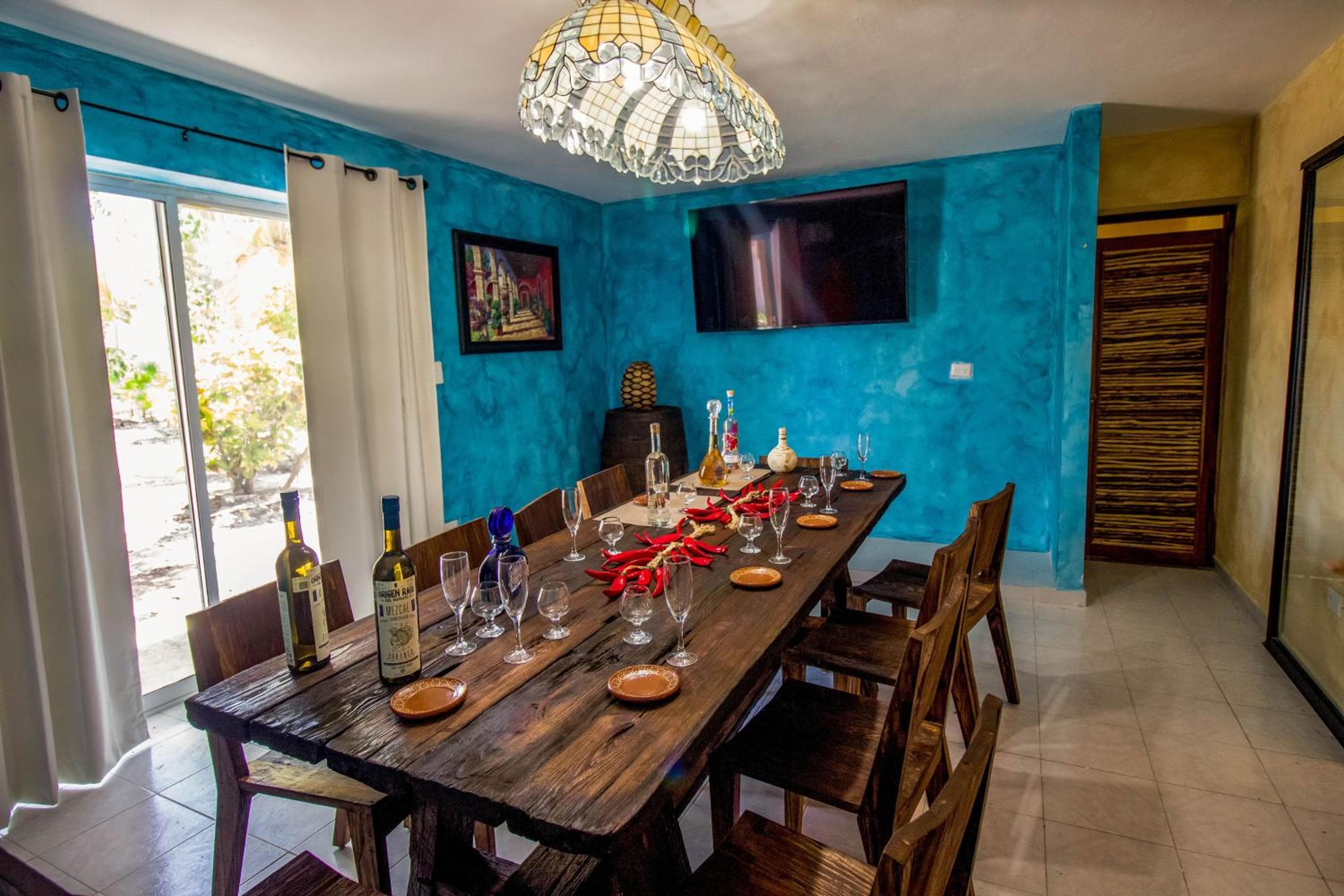 Hotel Tequila Cancun — 17