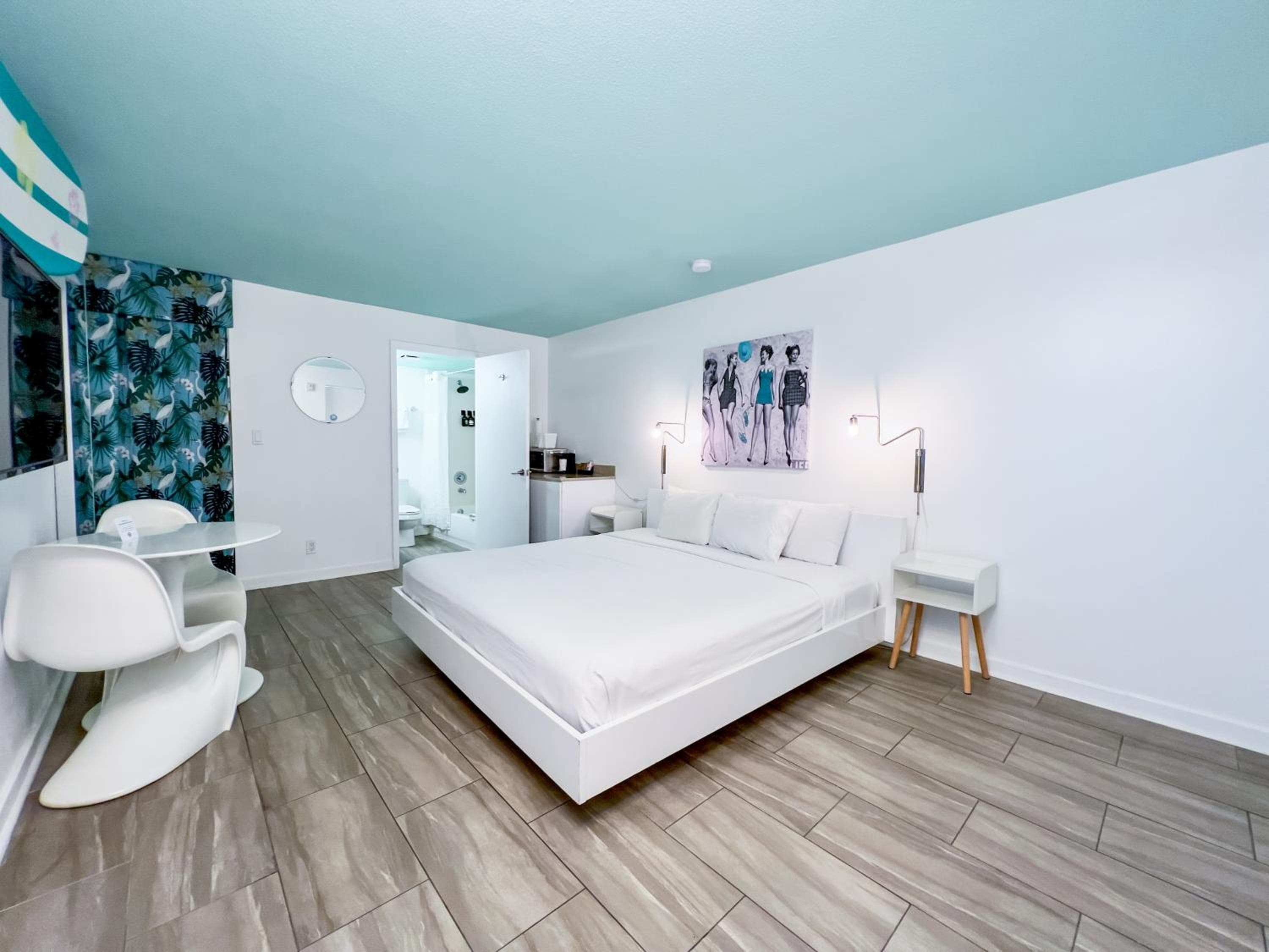 Aqua Hotel — 22