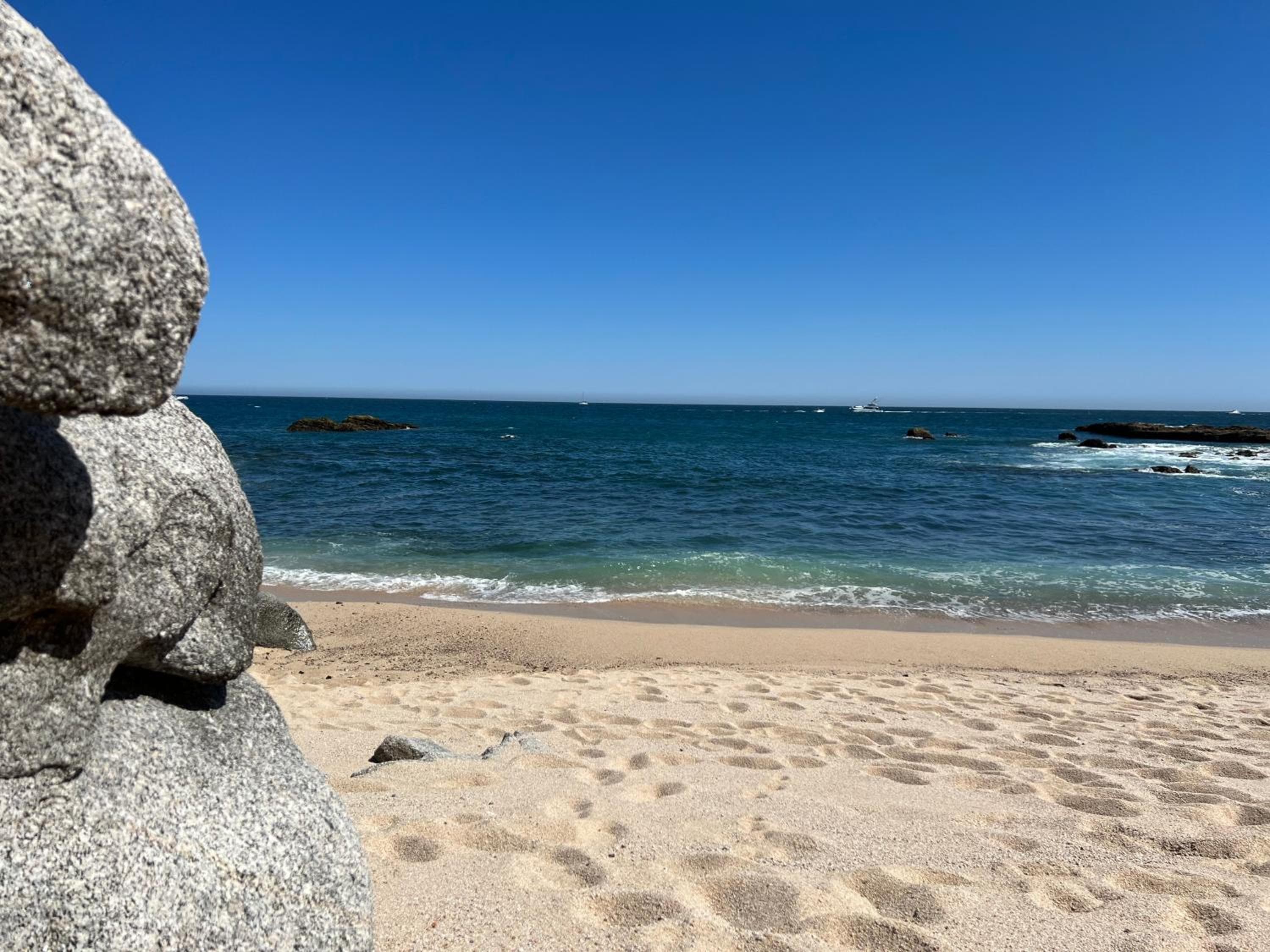 Spettacolare casa per le vacanze con vista sull'oceano a piedi dalla spiaggia — 2
