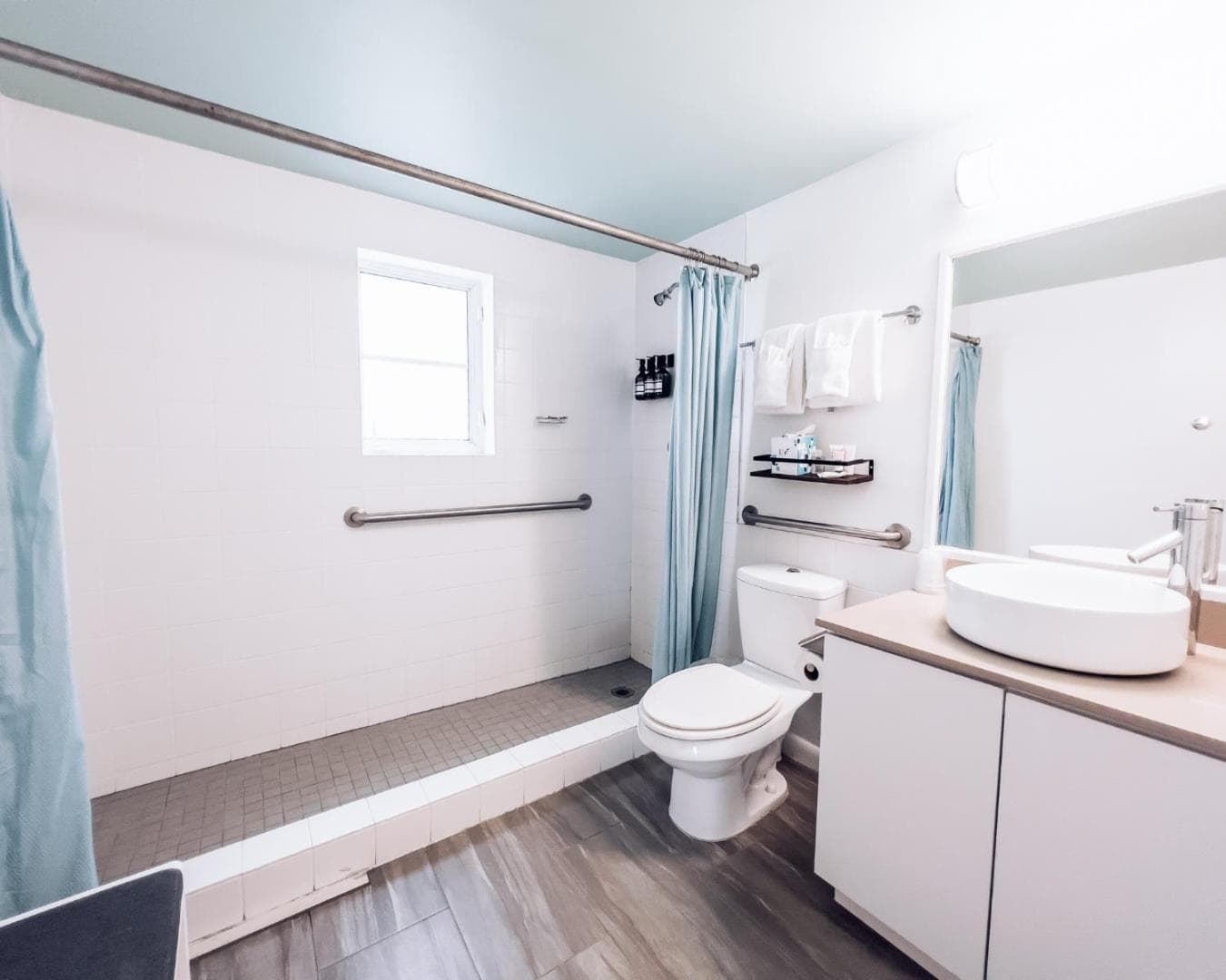 Aqua Hotel — 25