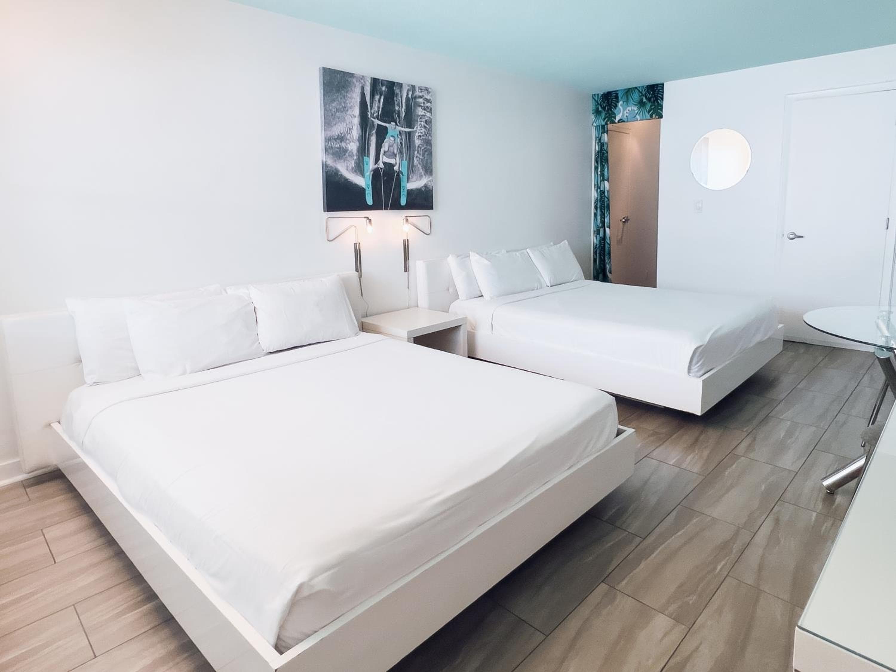 Aqua Hotel — 28