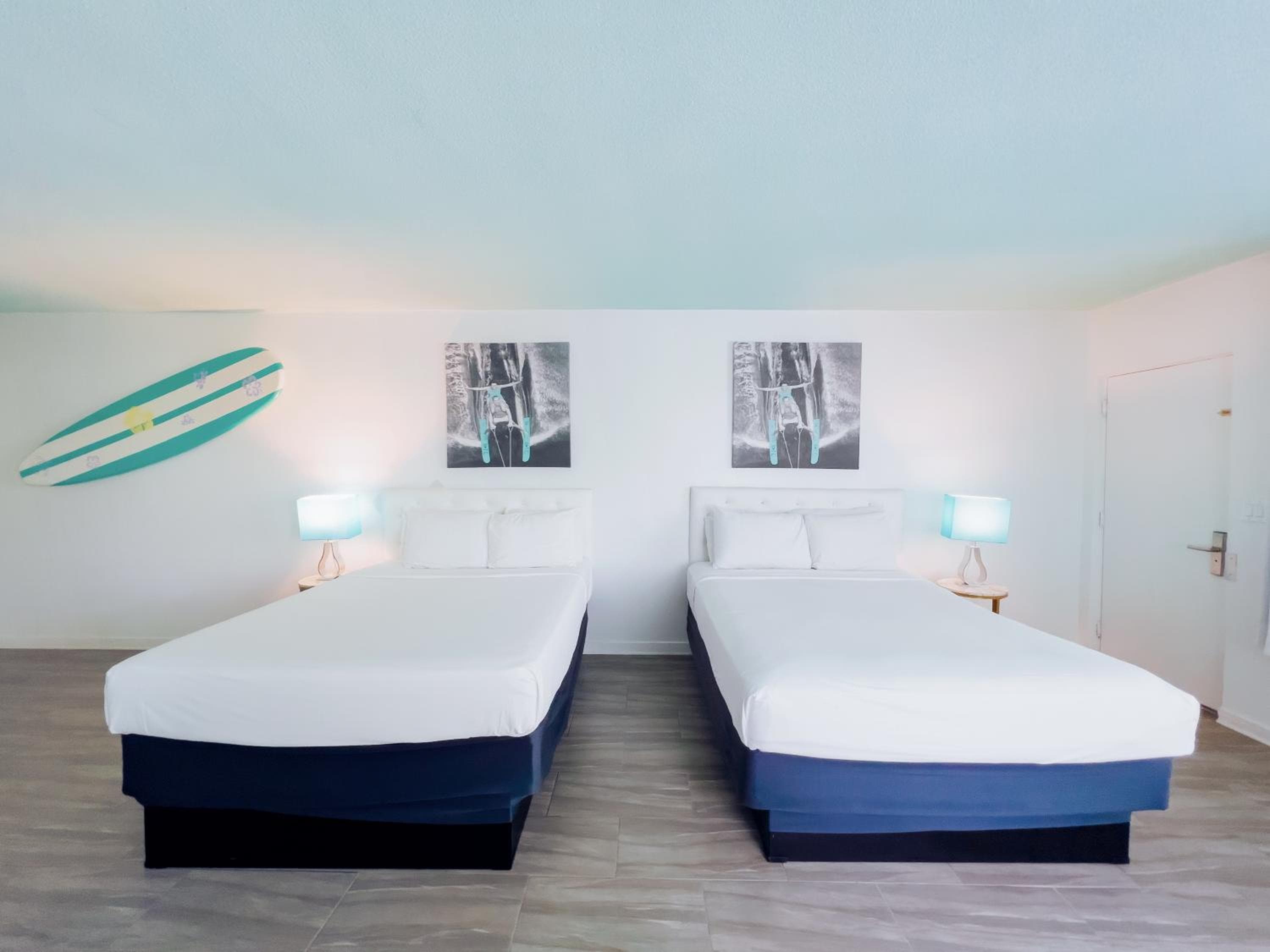 Aqua Hotel — 25