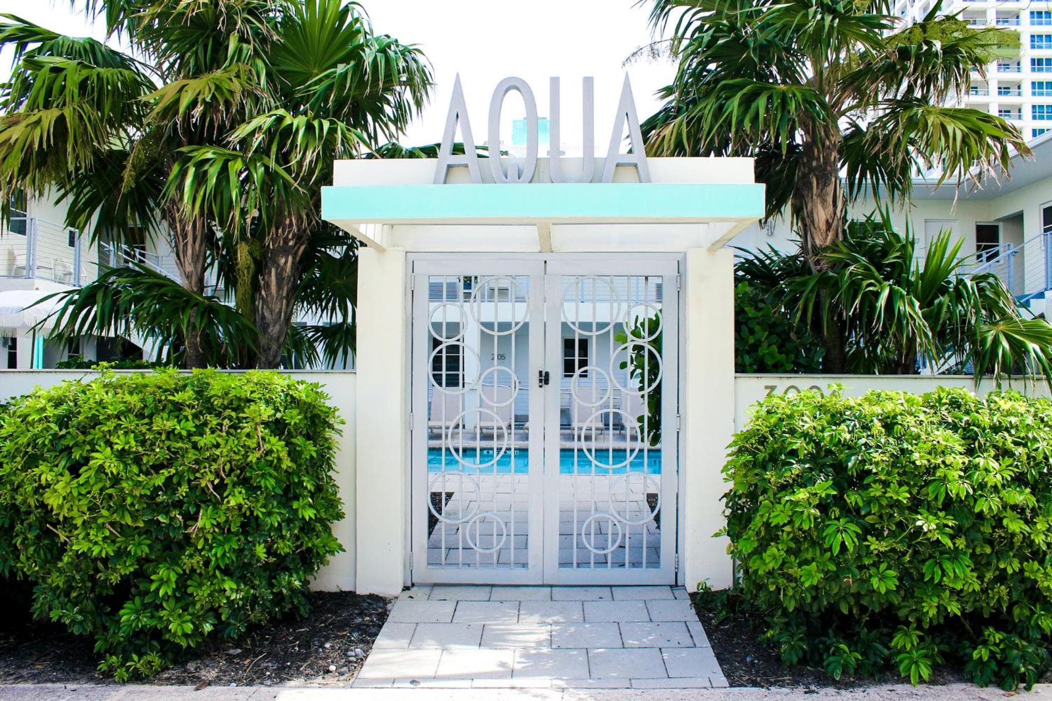 Aqua Hotel — 9