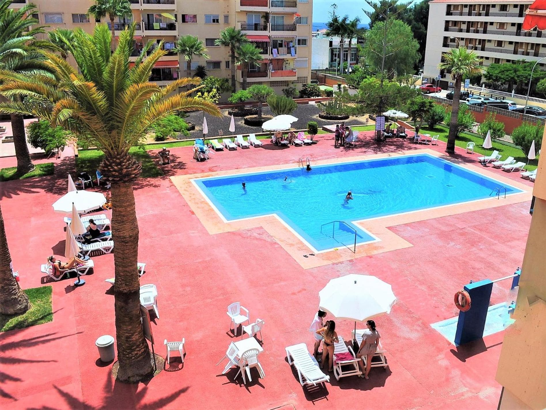 Cris Sol Apartments — 4